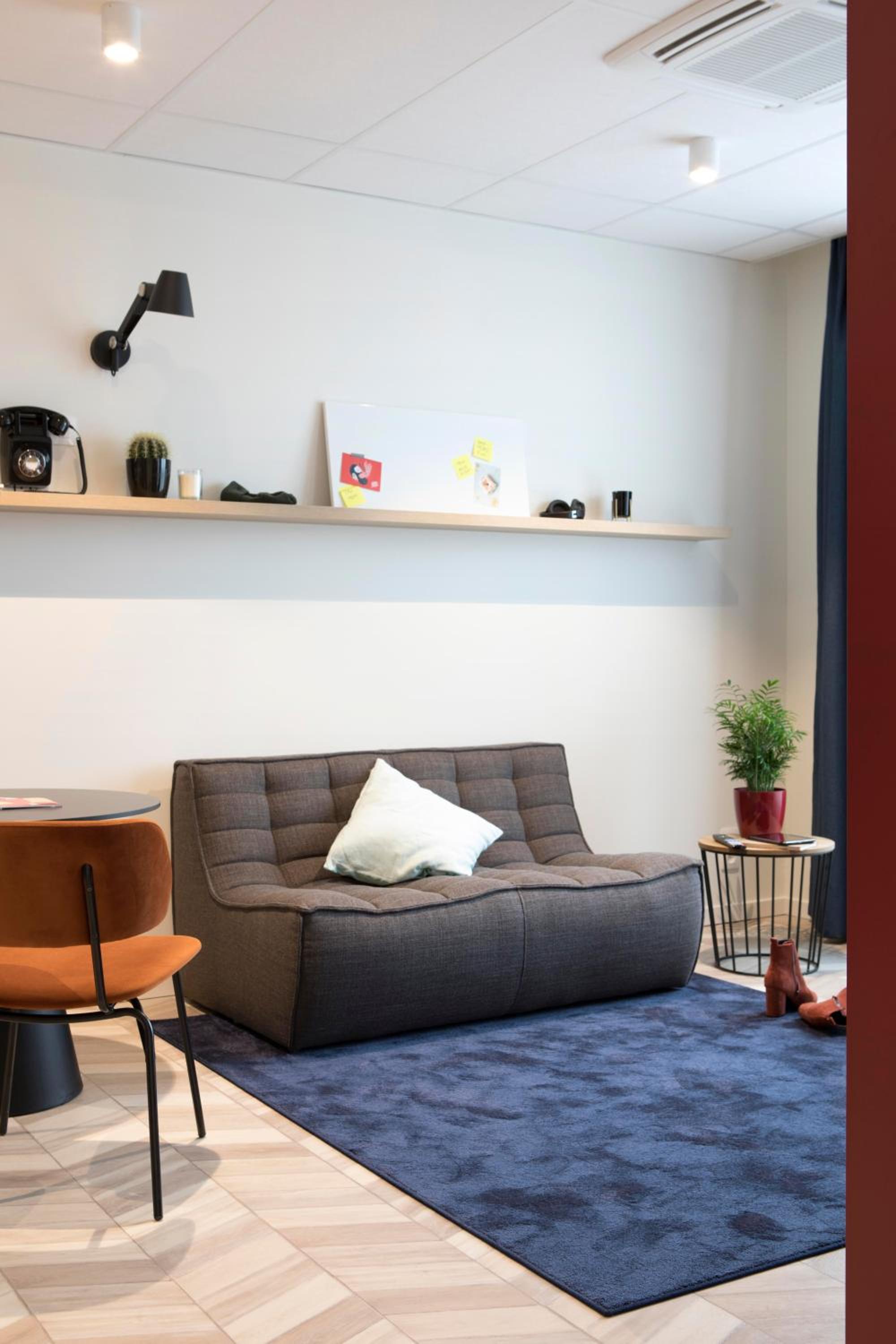 Double Room - Photo 10