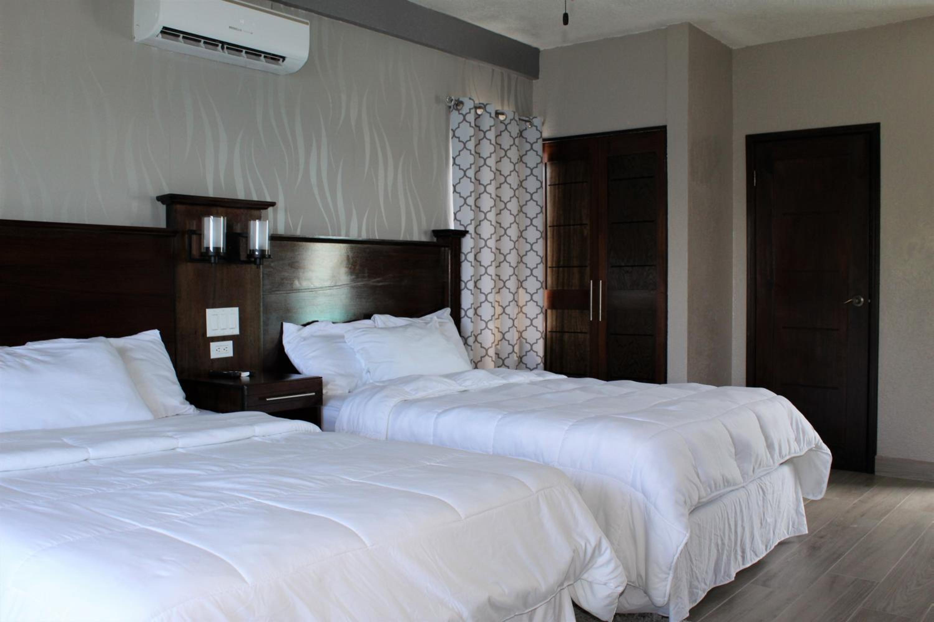 Deluxe Double Room with Sea View photo 3