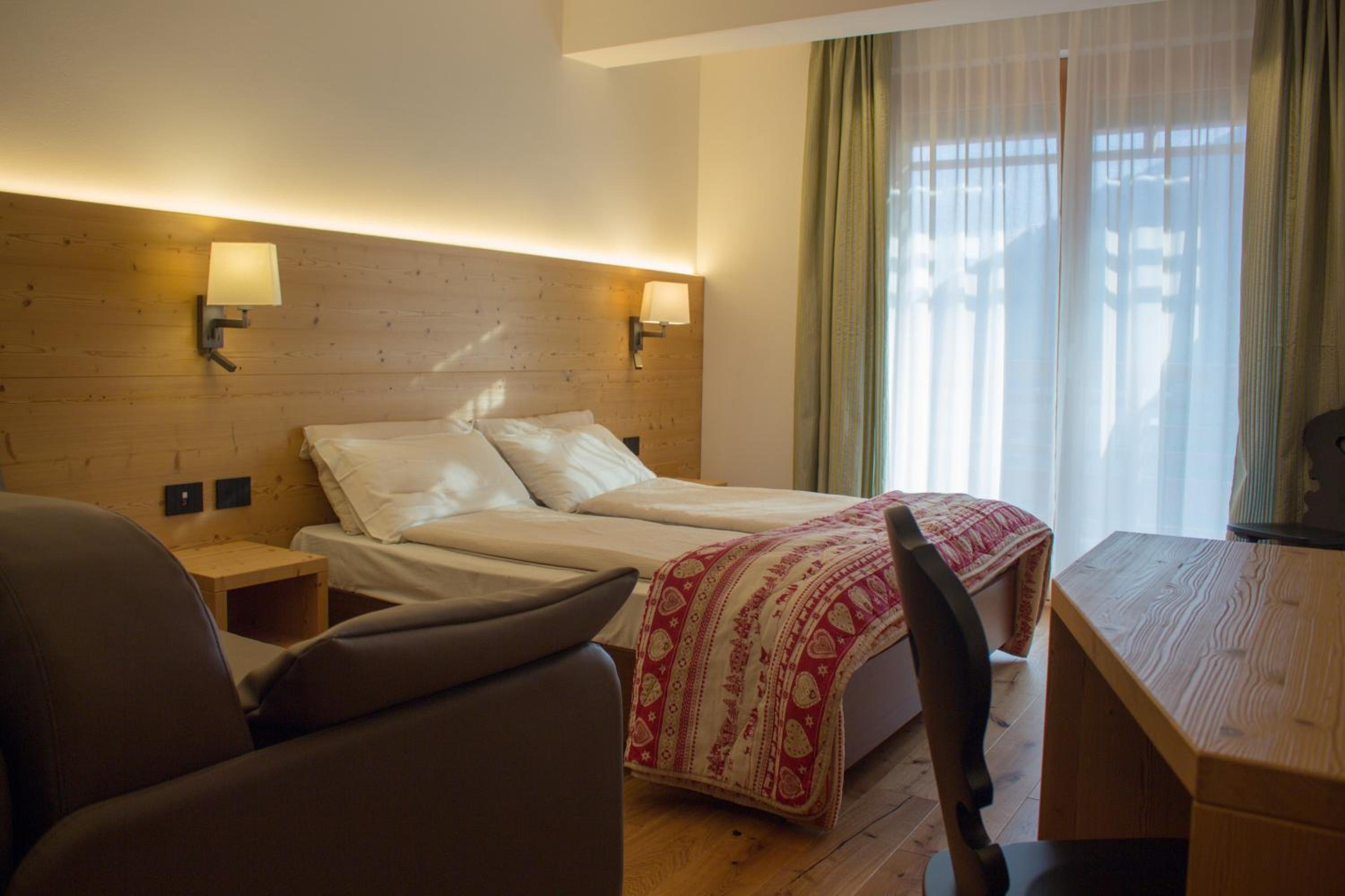 Classic Quadruple Room - Photo 1