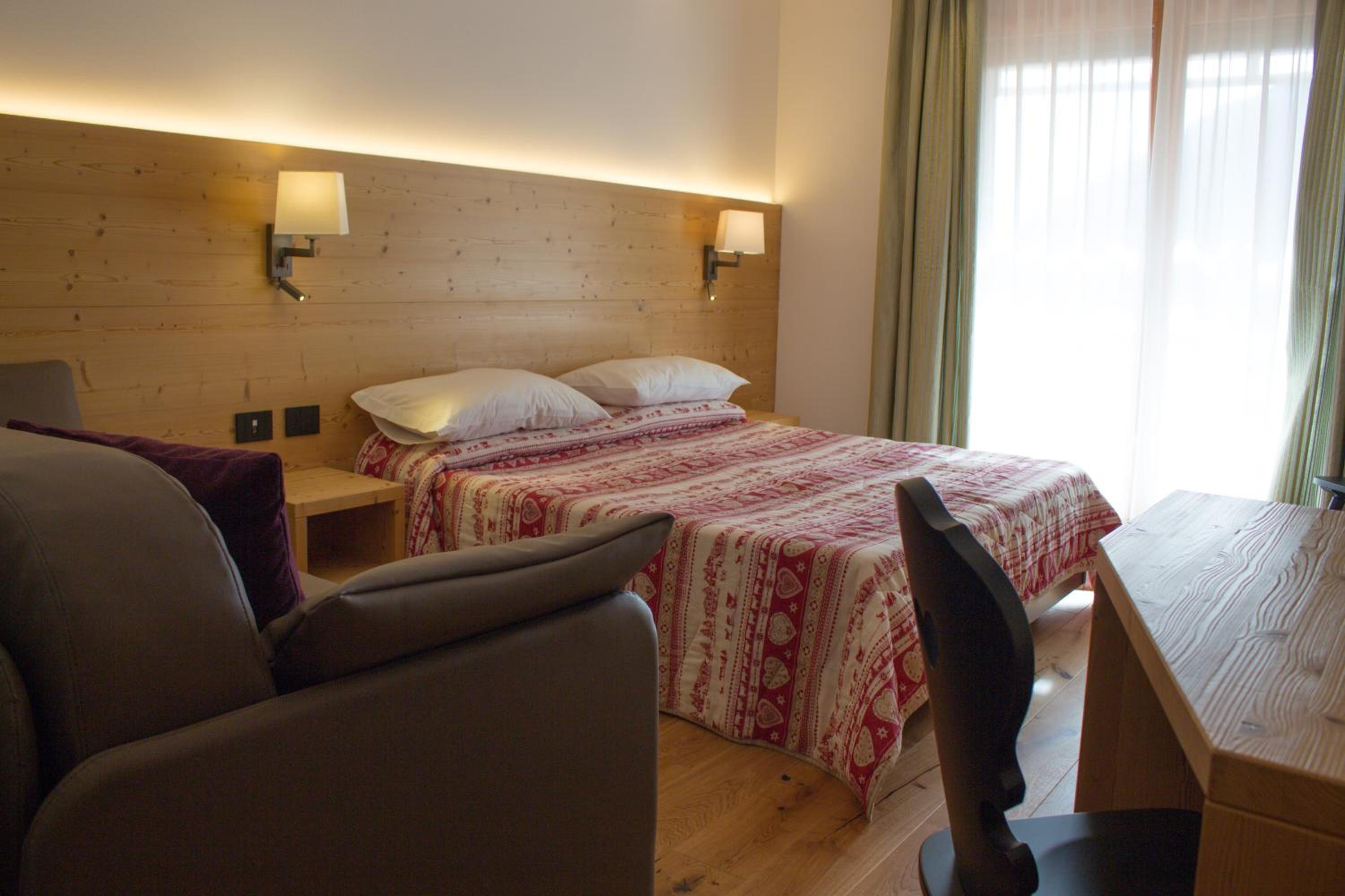 Classic Quadruple Room - Photo 6
