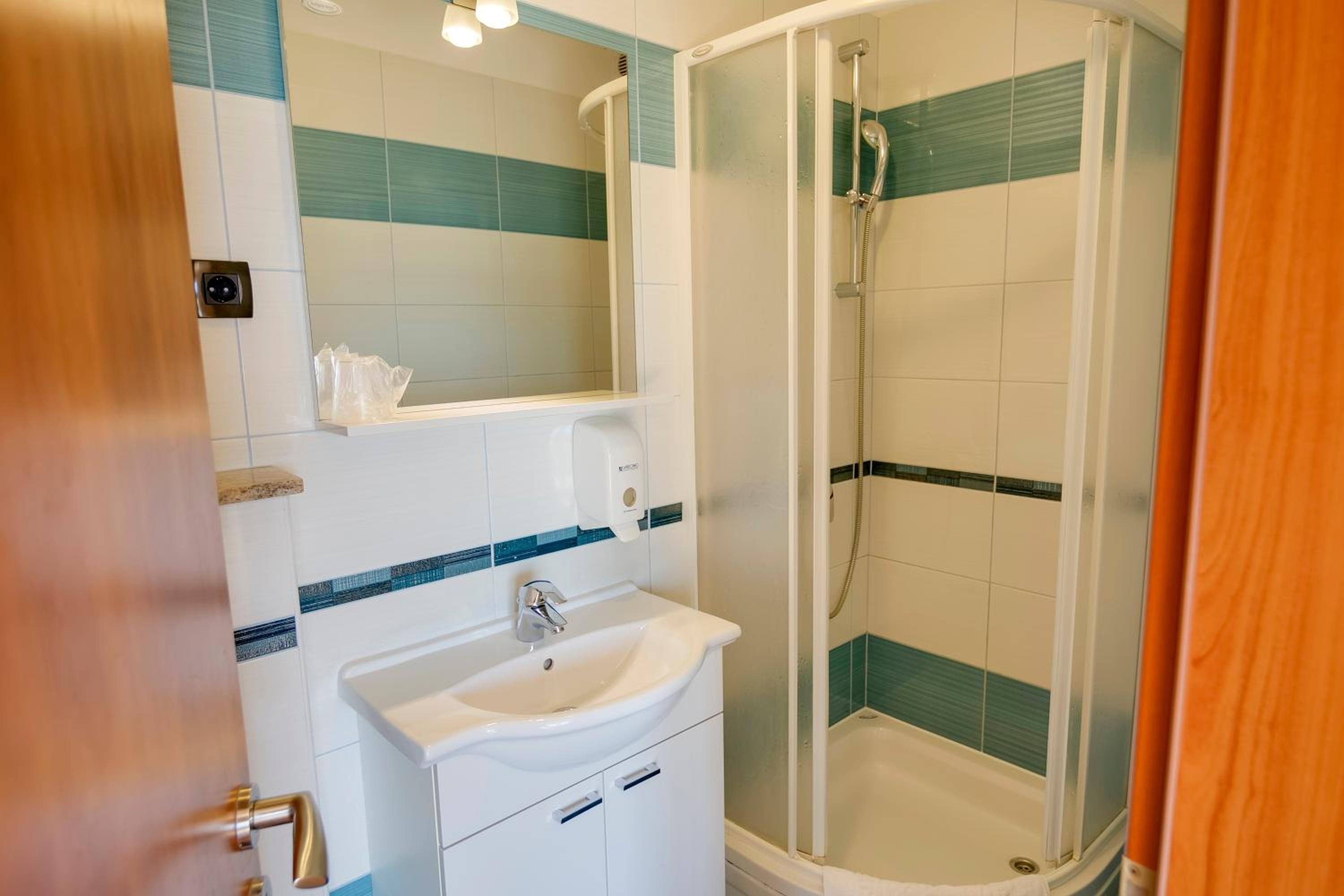 Deluxe Double Room with Sea View photo 3