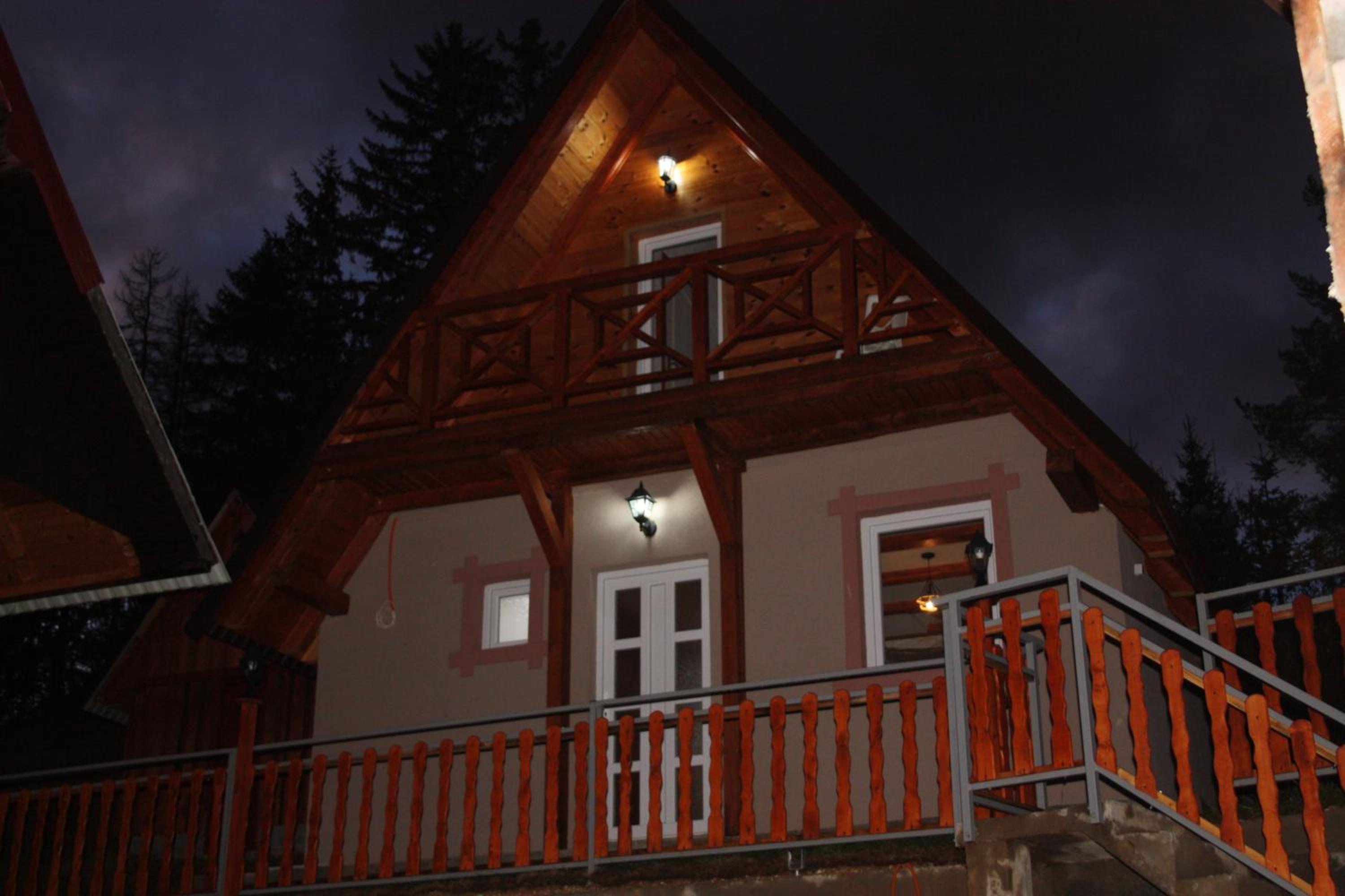 Studio with Balcony - Photo 28