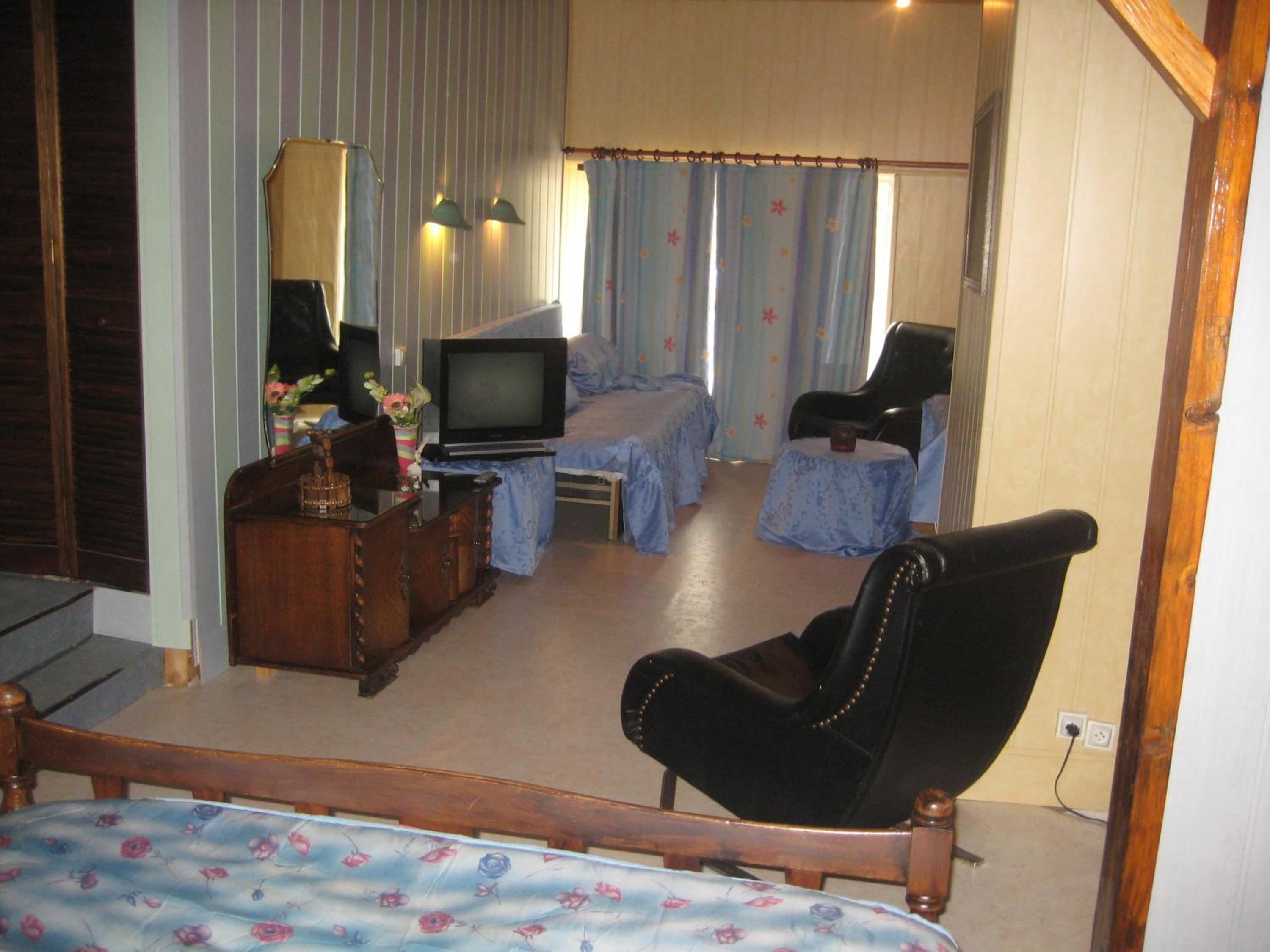 Large Double Room