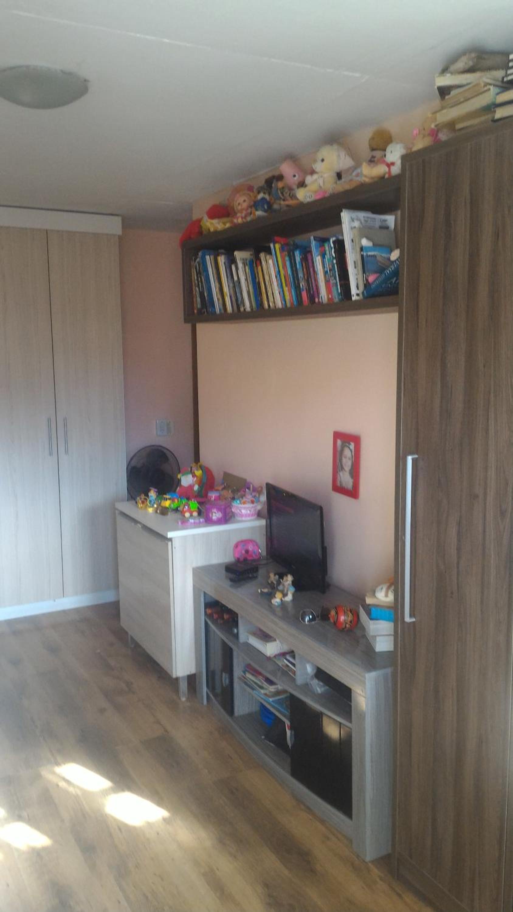 One-Bedroom Apartment - Photo 19