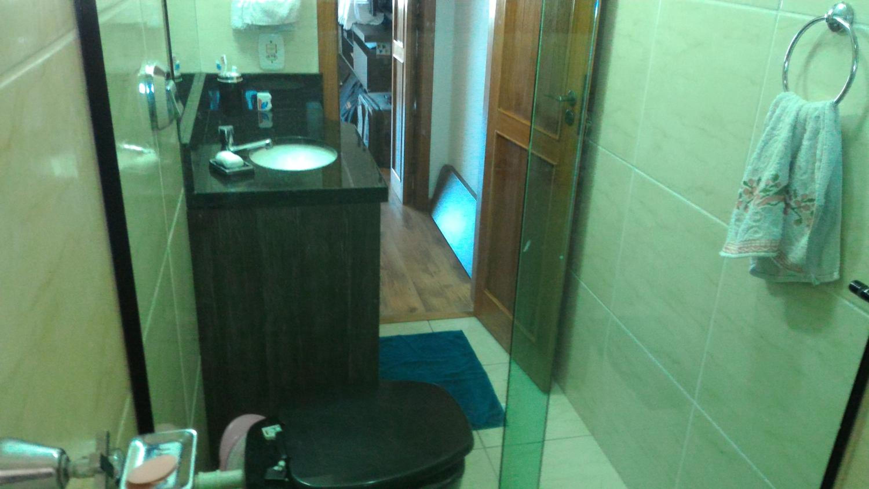 One-Bedroom Apartment - Photo 13