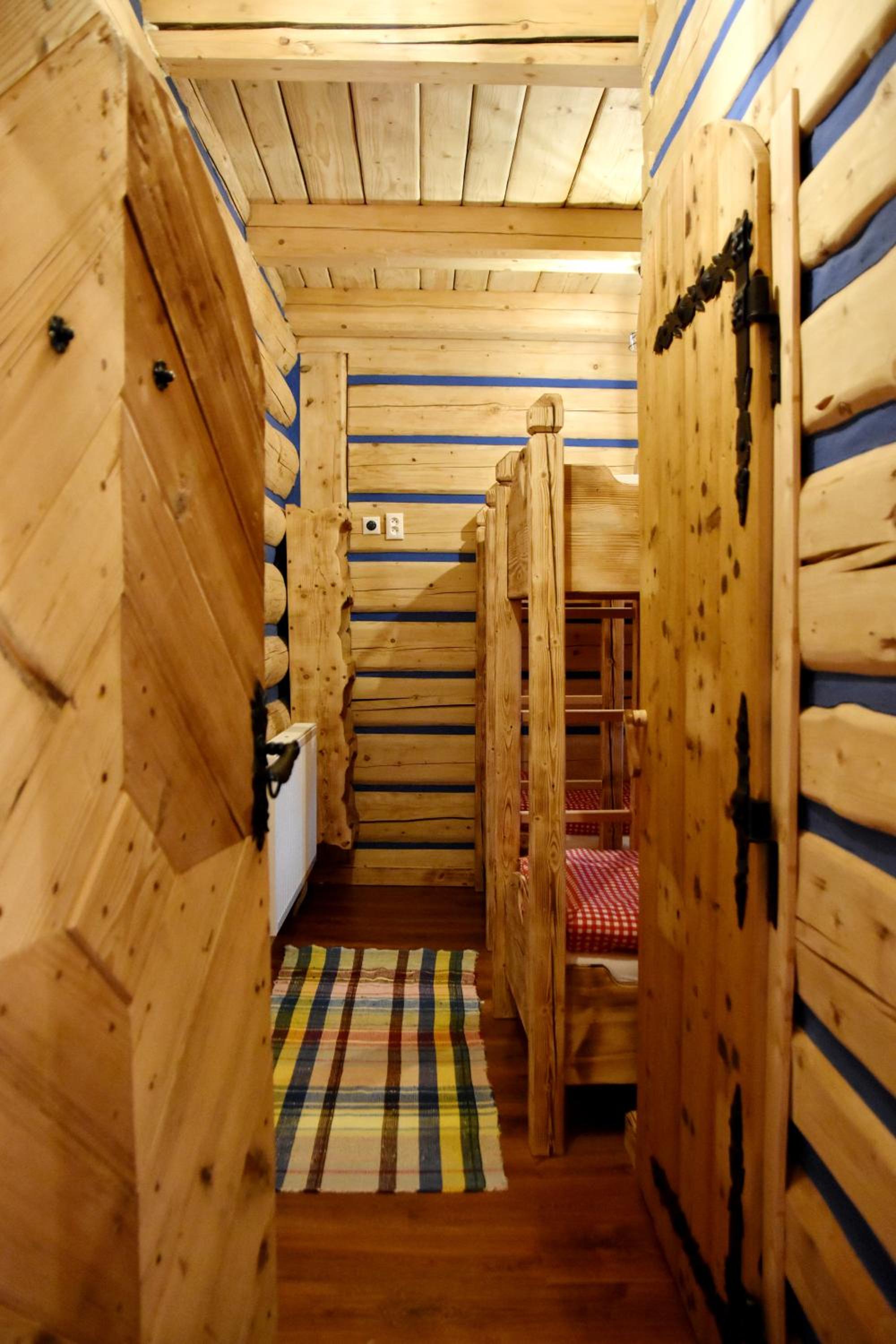 Three-Bedroom Chalet photo 1