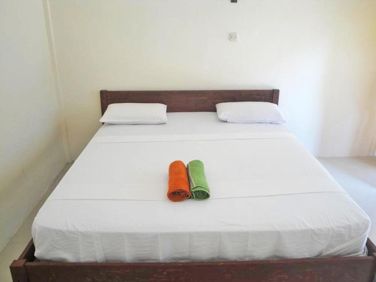 Double Room - Photo 11