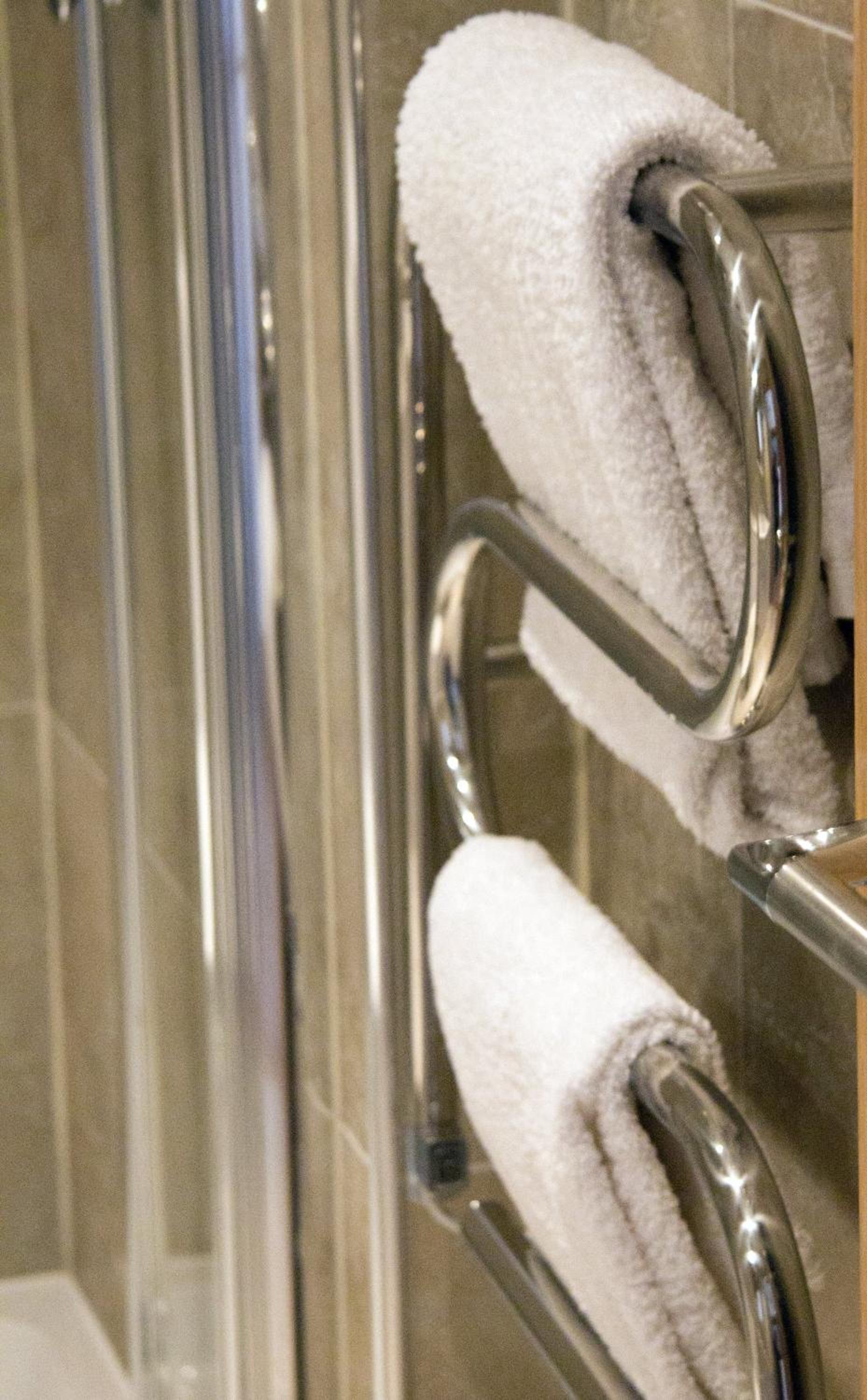 Twin Room with Shower photo 3