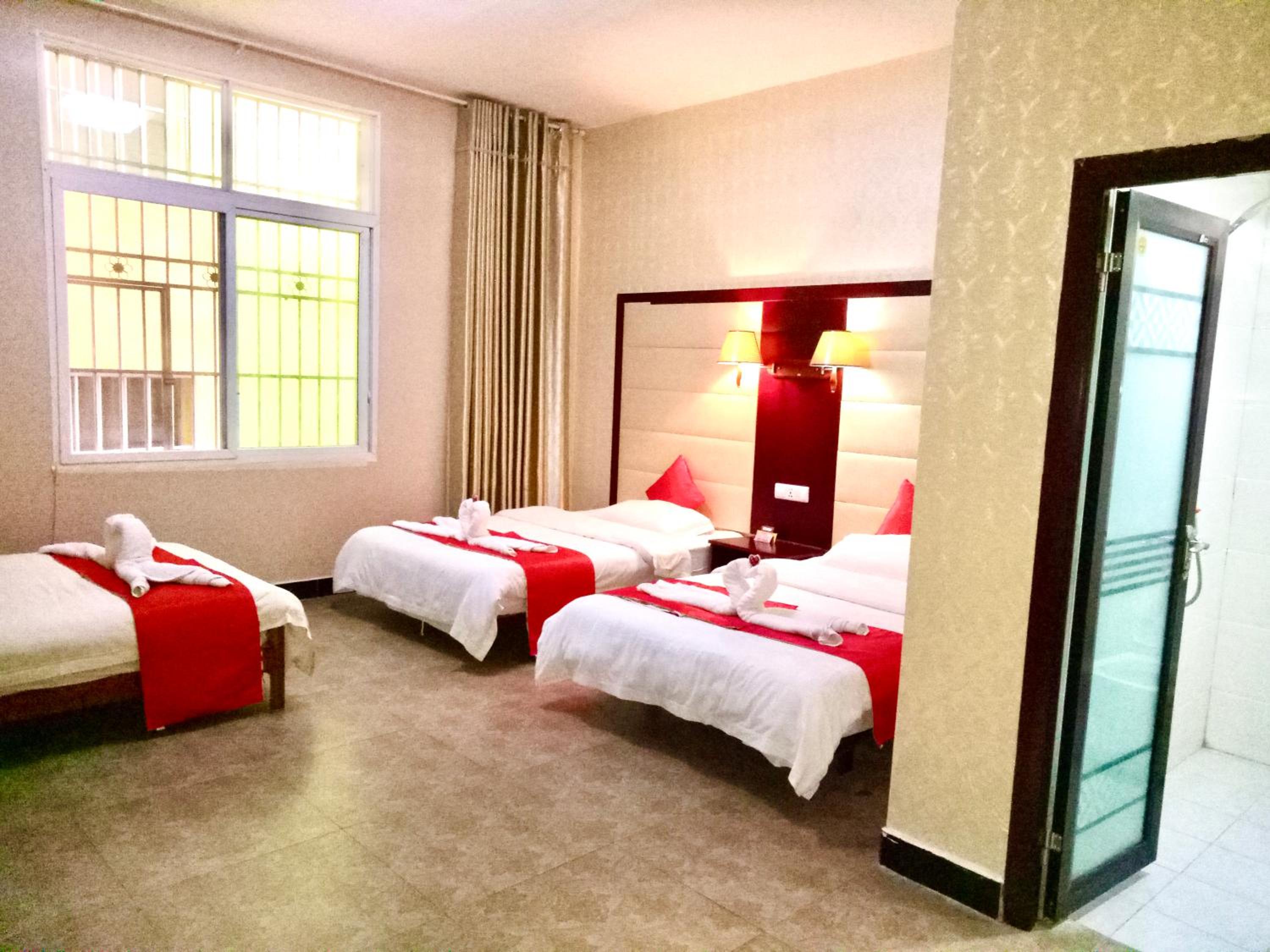 Economy Triple Room