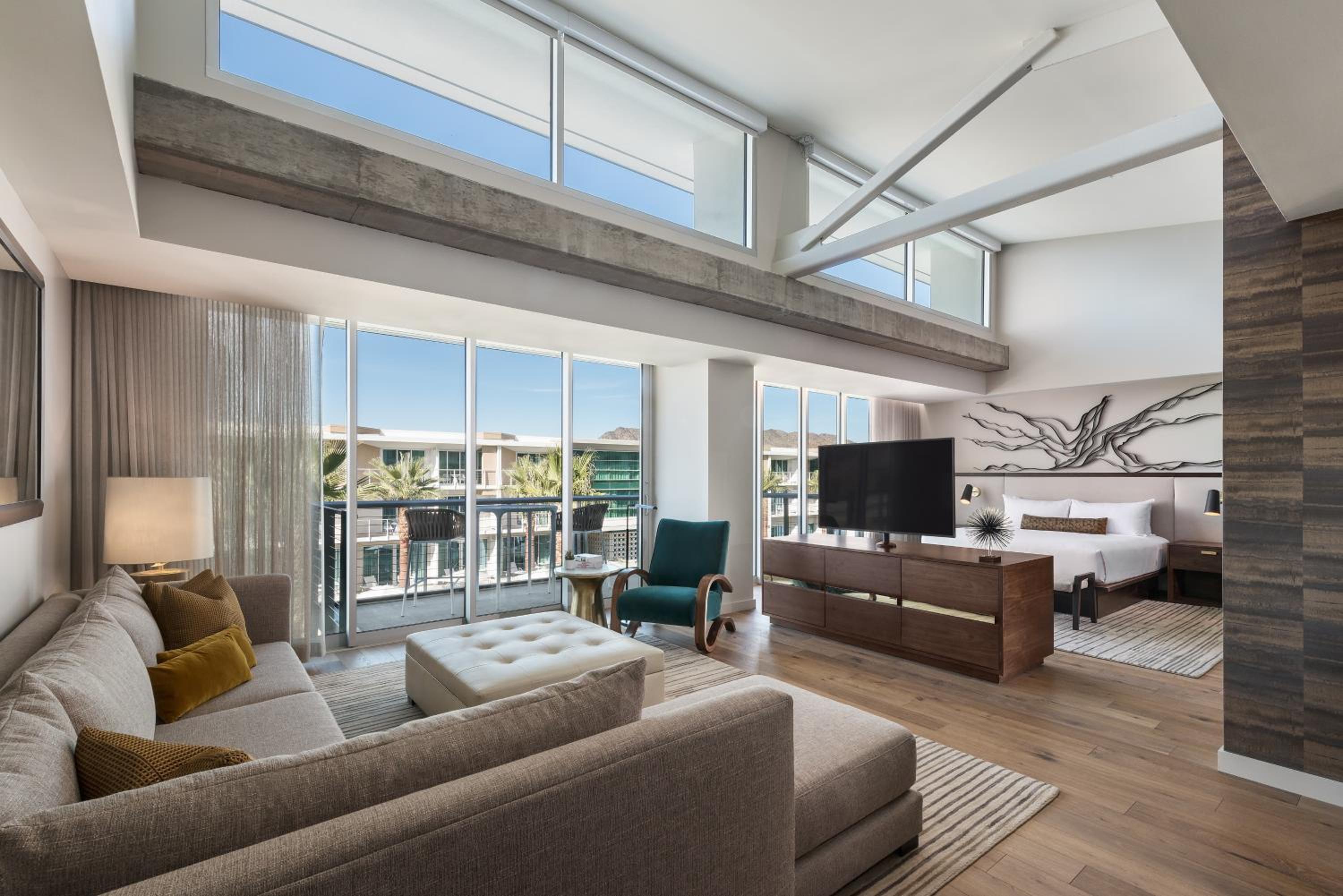 One-Bedroom Studio Suite