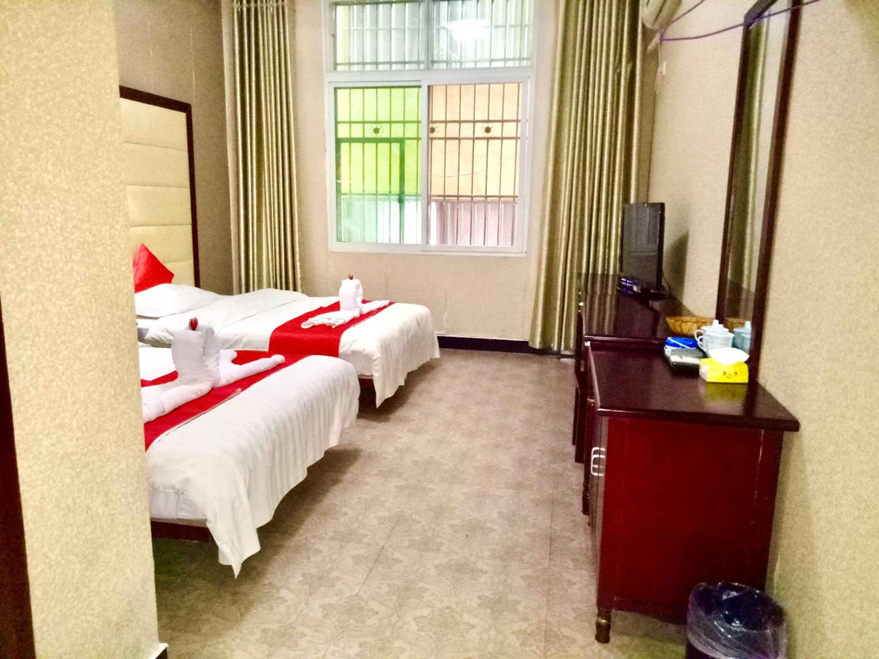 Budget Twin Room photo 3