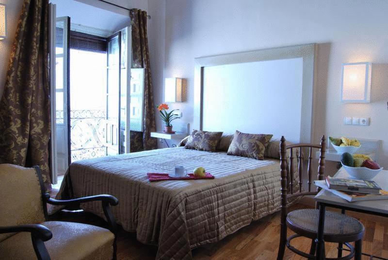 Superior Double Room - Photo 1