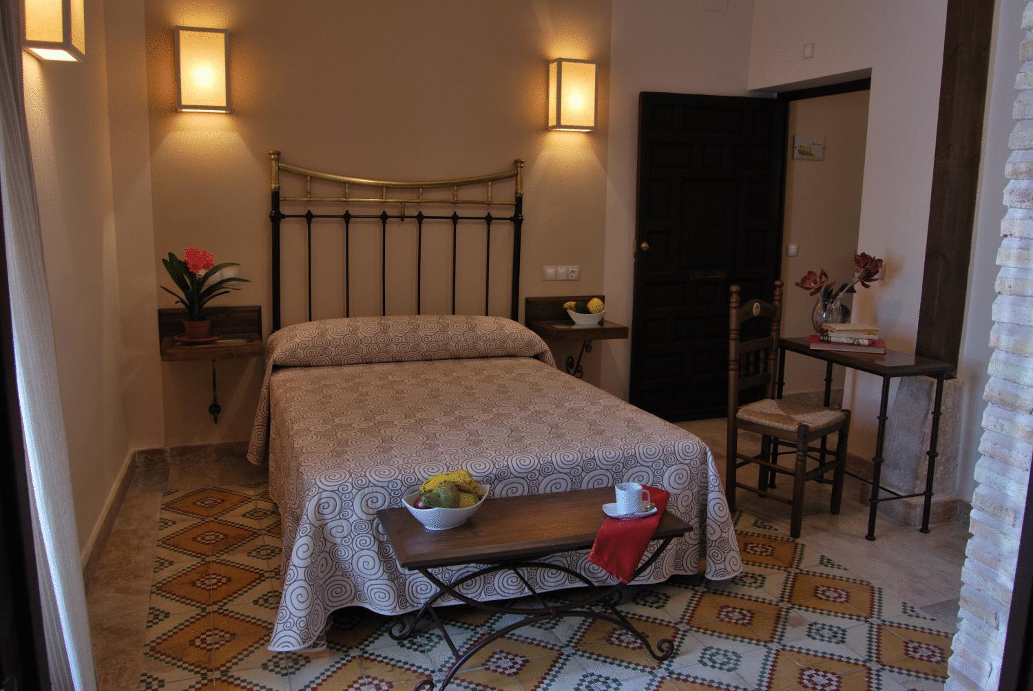 Suite - Photo 2