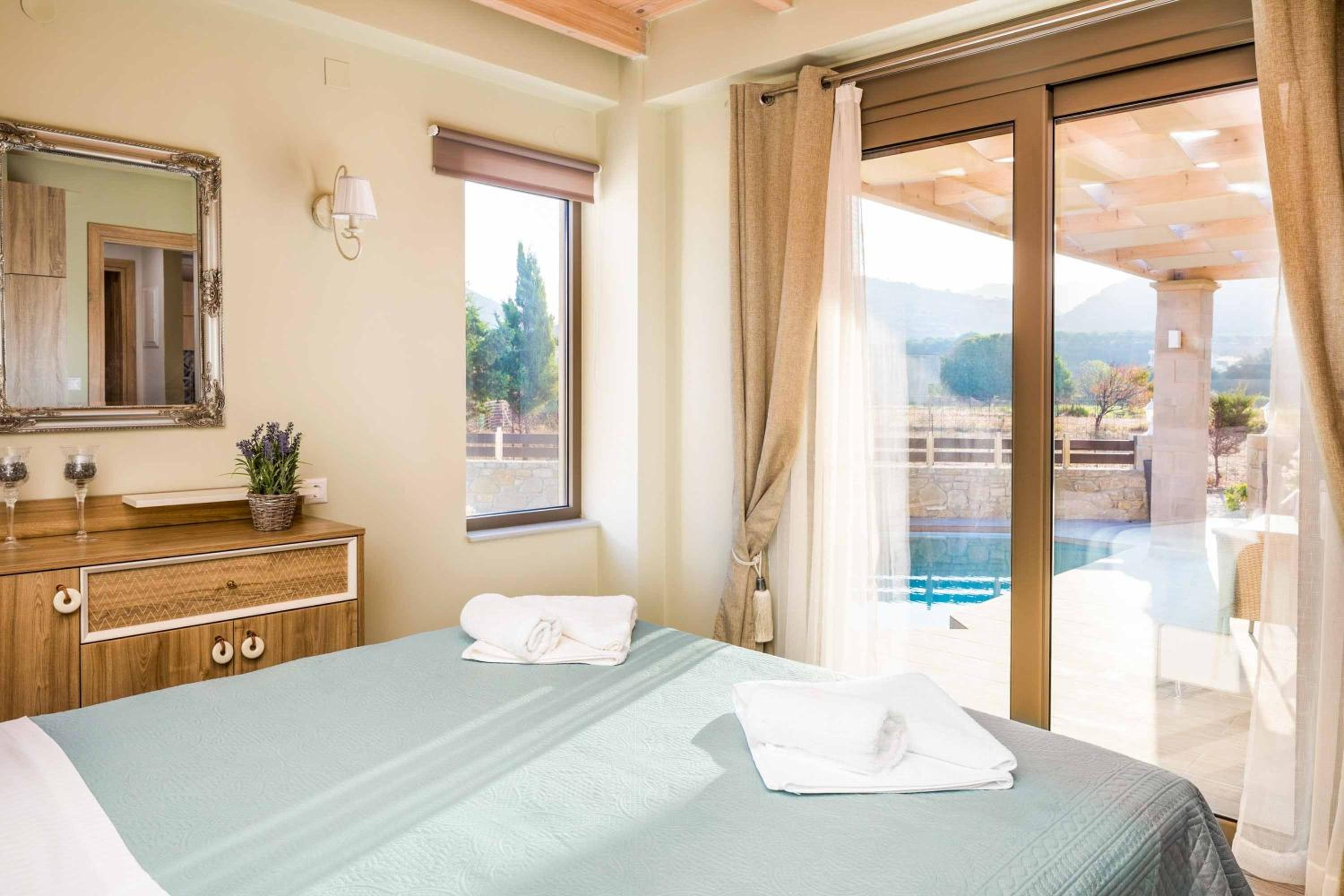 Villa photo 1