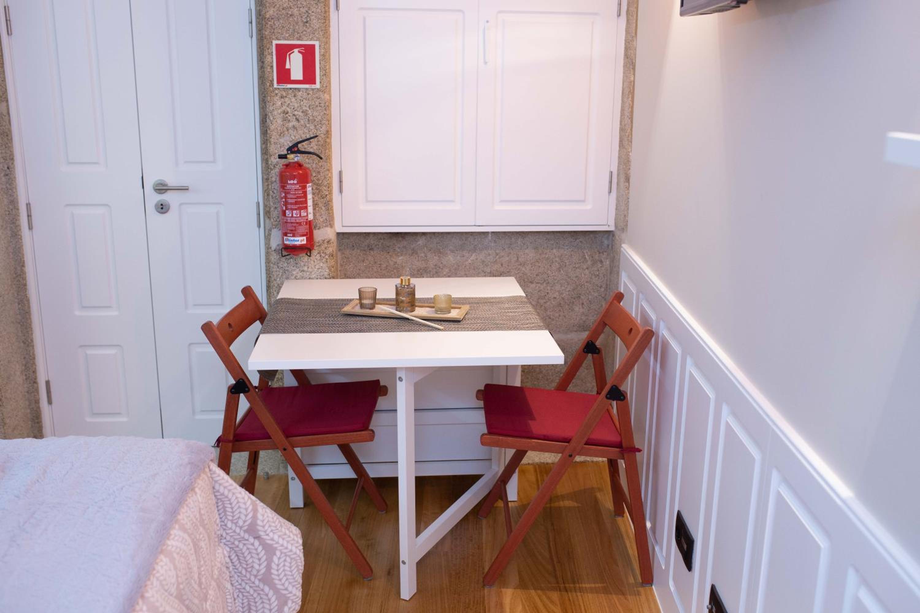 One-Bedroom Apartment - Photo 30