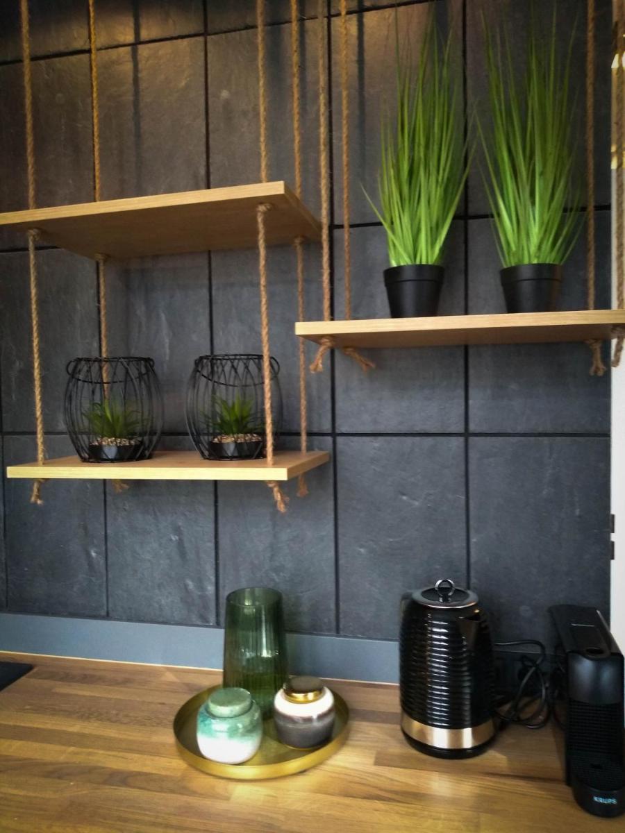 One-Bedroom Apartment - Photo 9