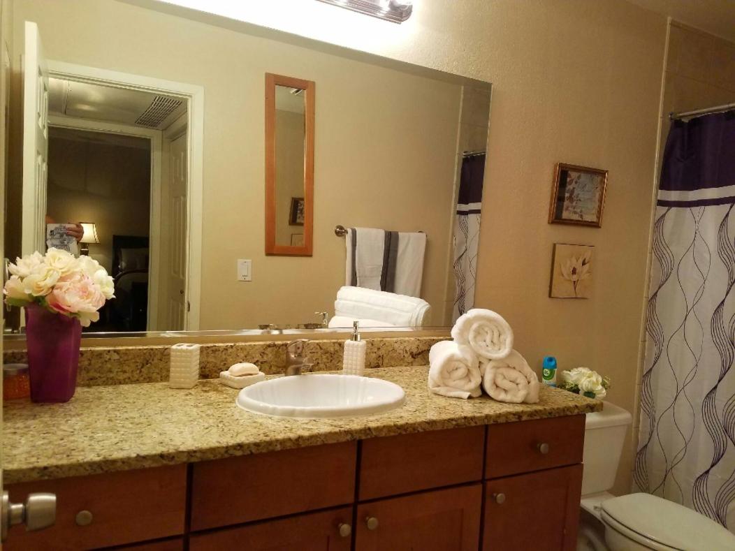 Two-Bedroom Apartment - Photo 3