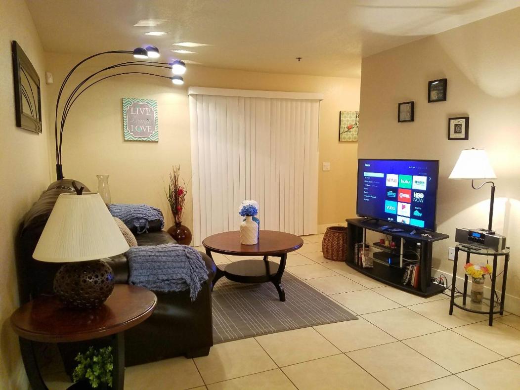 Two-Bedroom Apartment - Photo 9