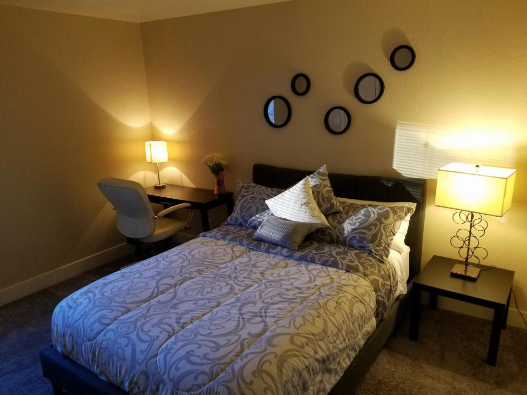 Two-Bedroom Apartment - Photo 1