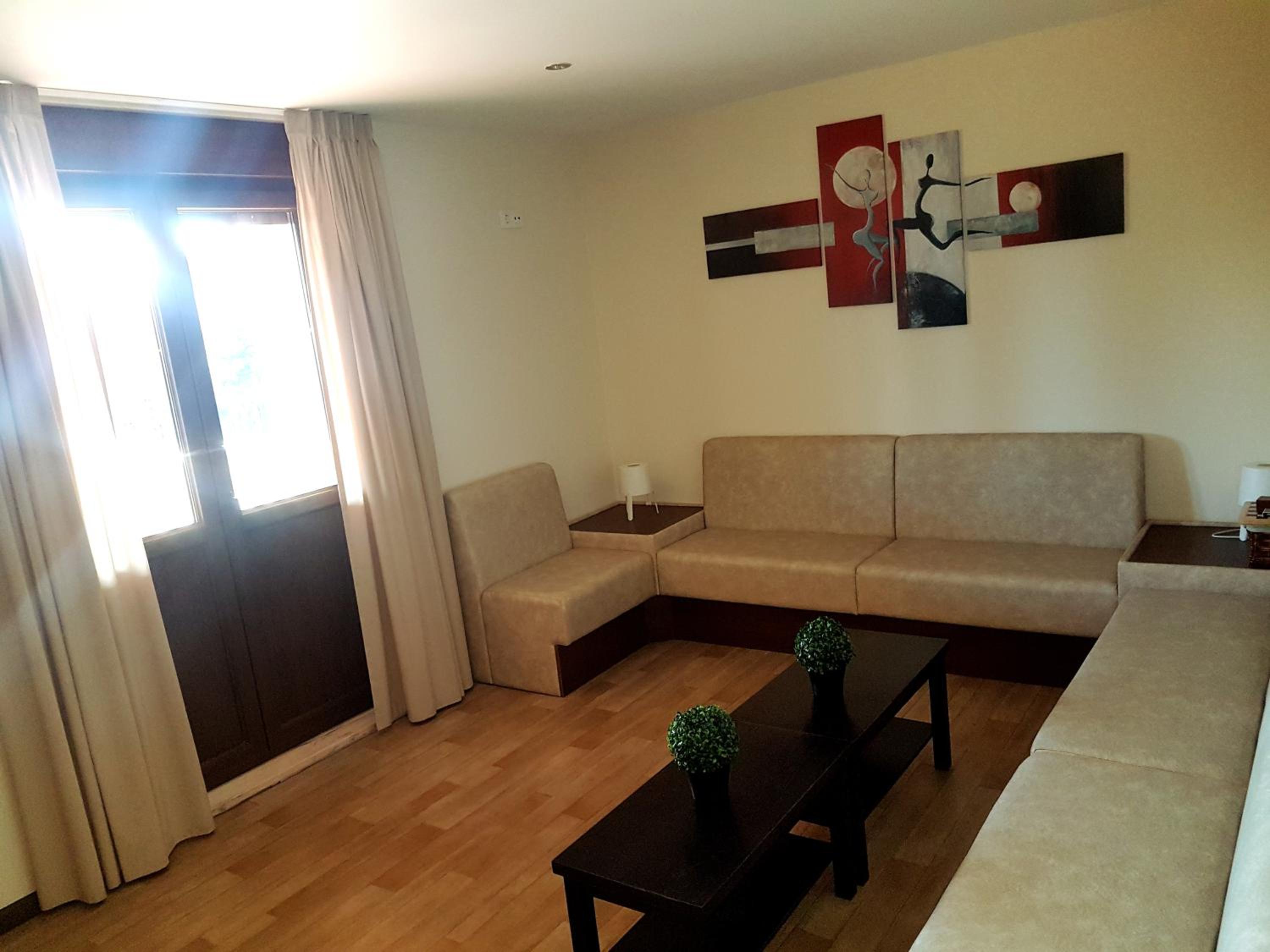 Mixed Dormitory Room photo 2