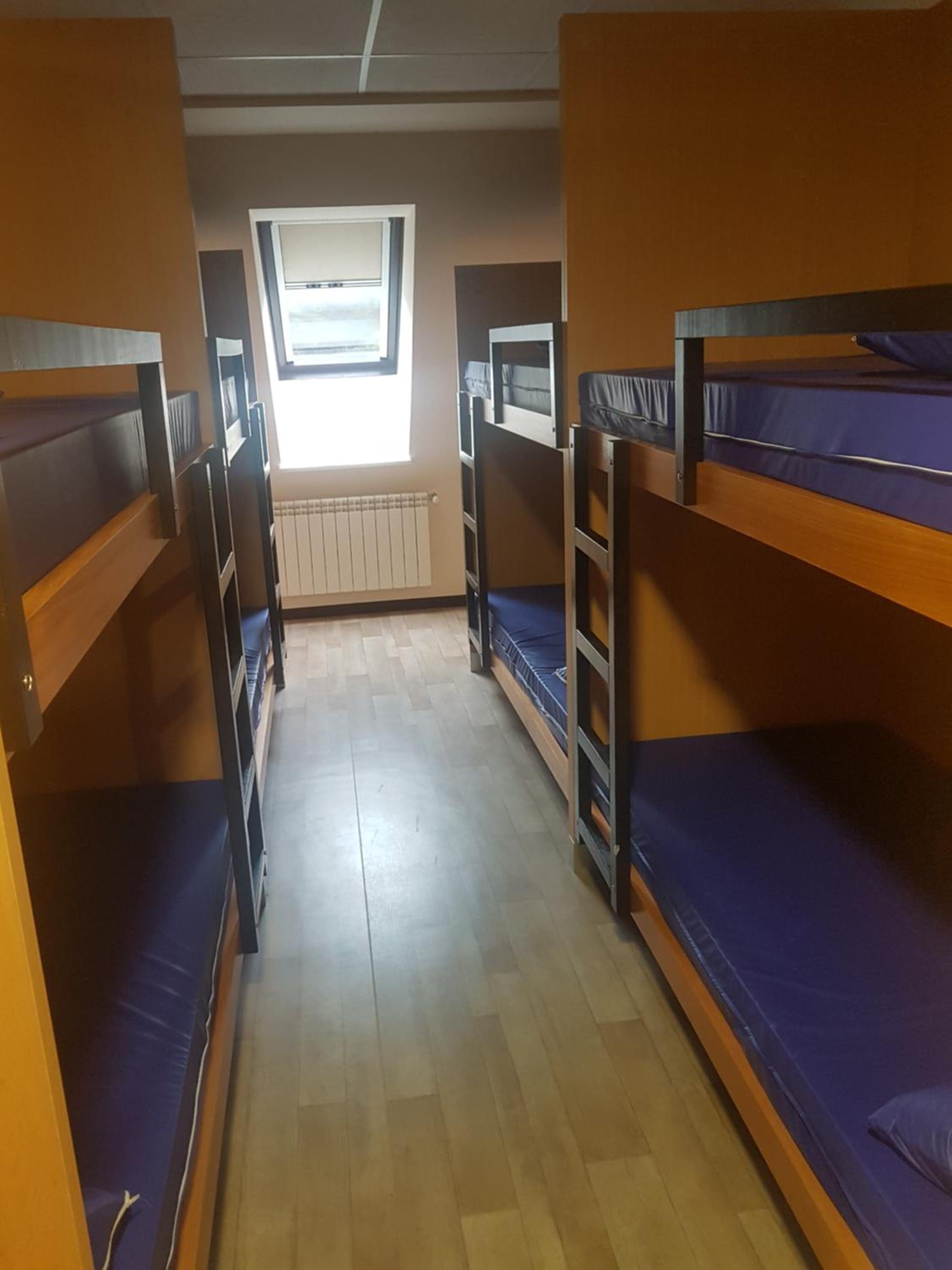 Mixed Dormitory Room photo 2
