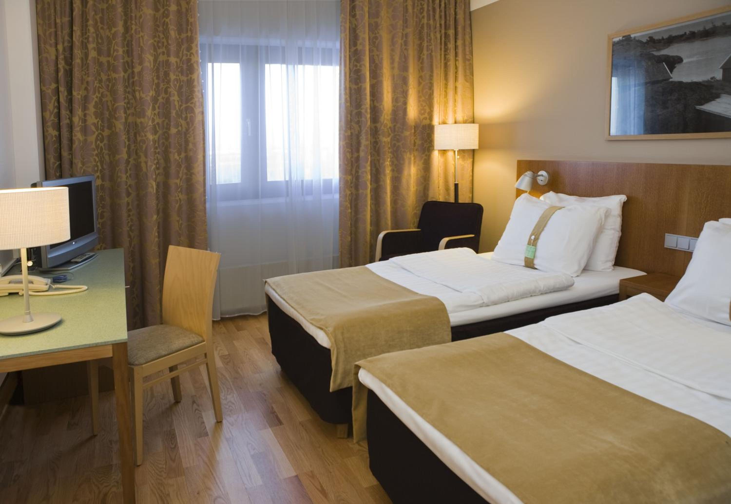 Standard Twin Room - Photo 2