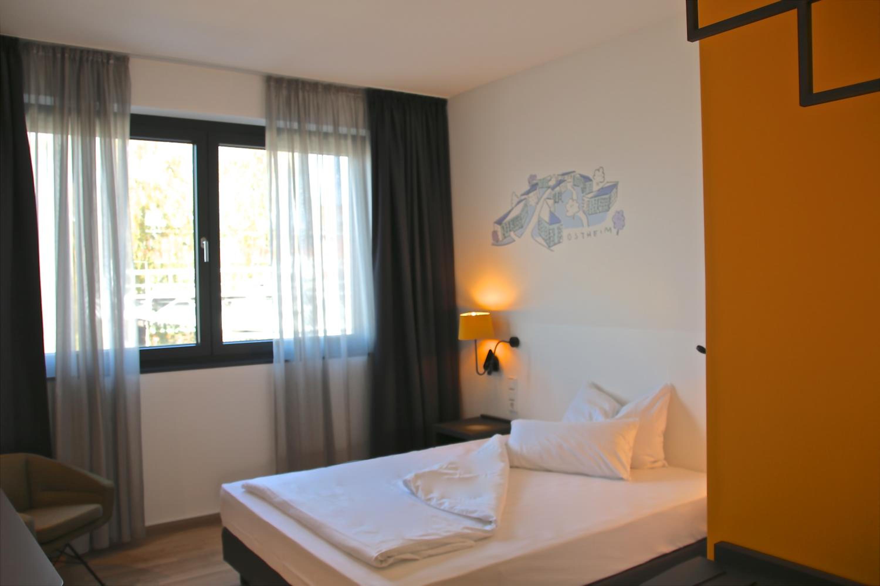 Double Room - Photo 7