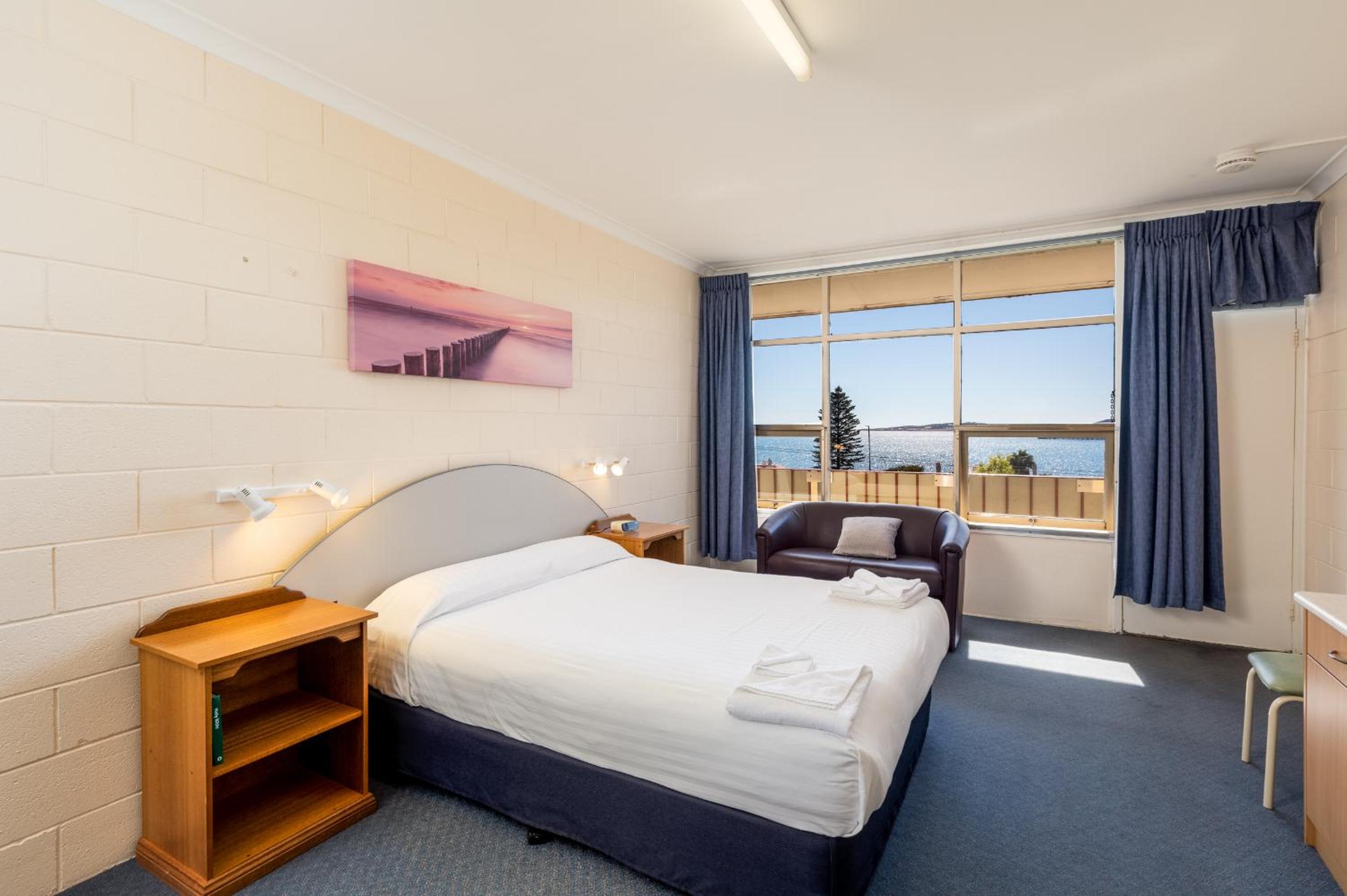 Double Room - Photo 4