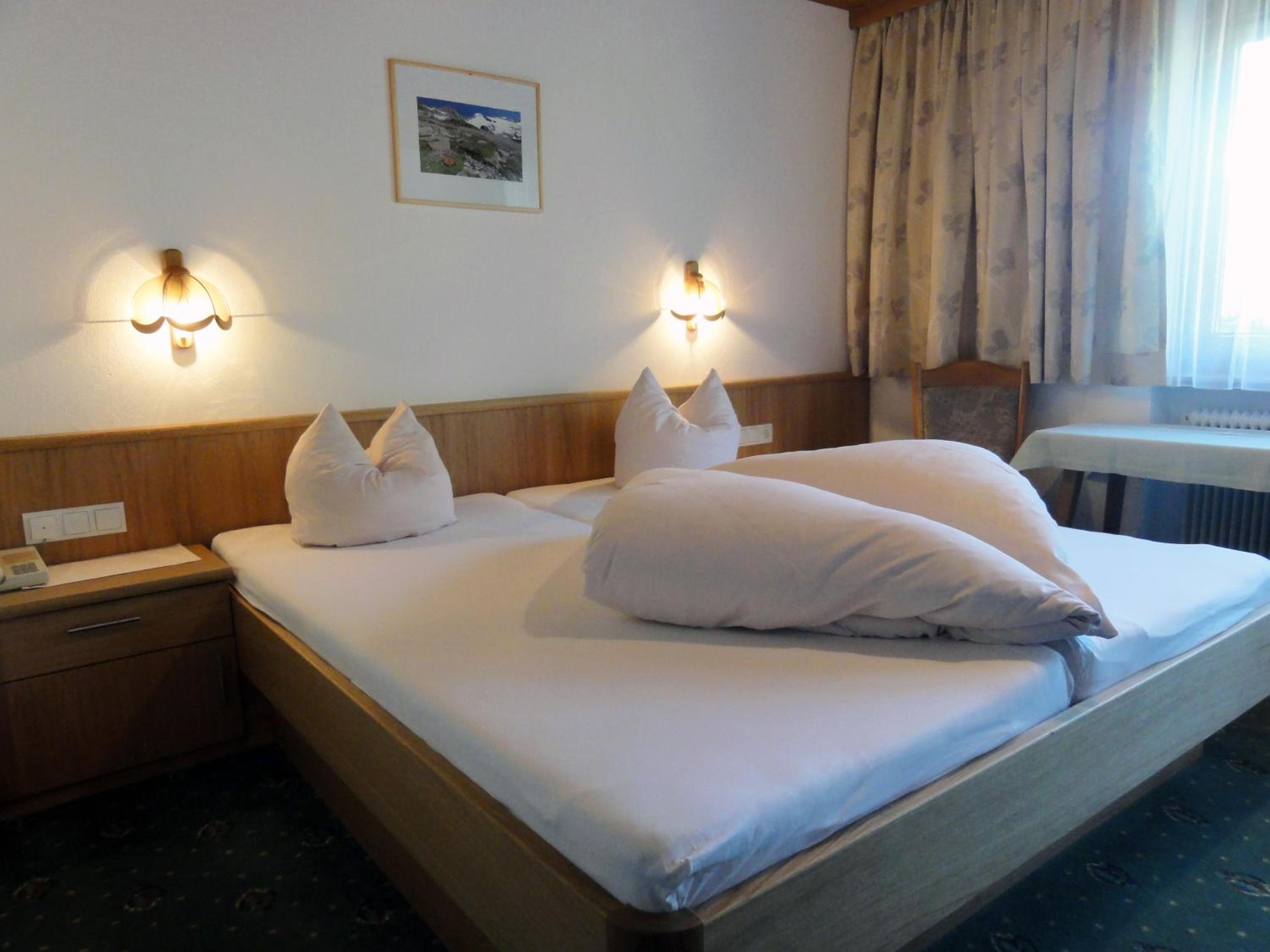 Standard Double Room with Balcony photo 1