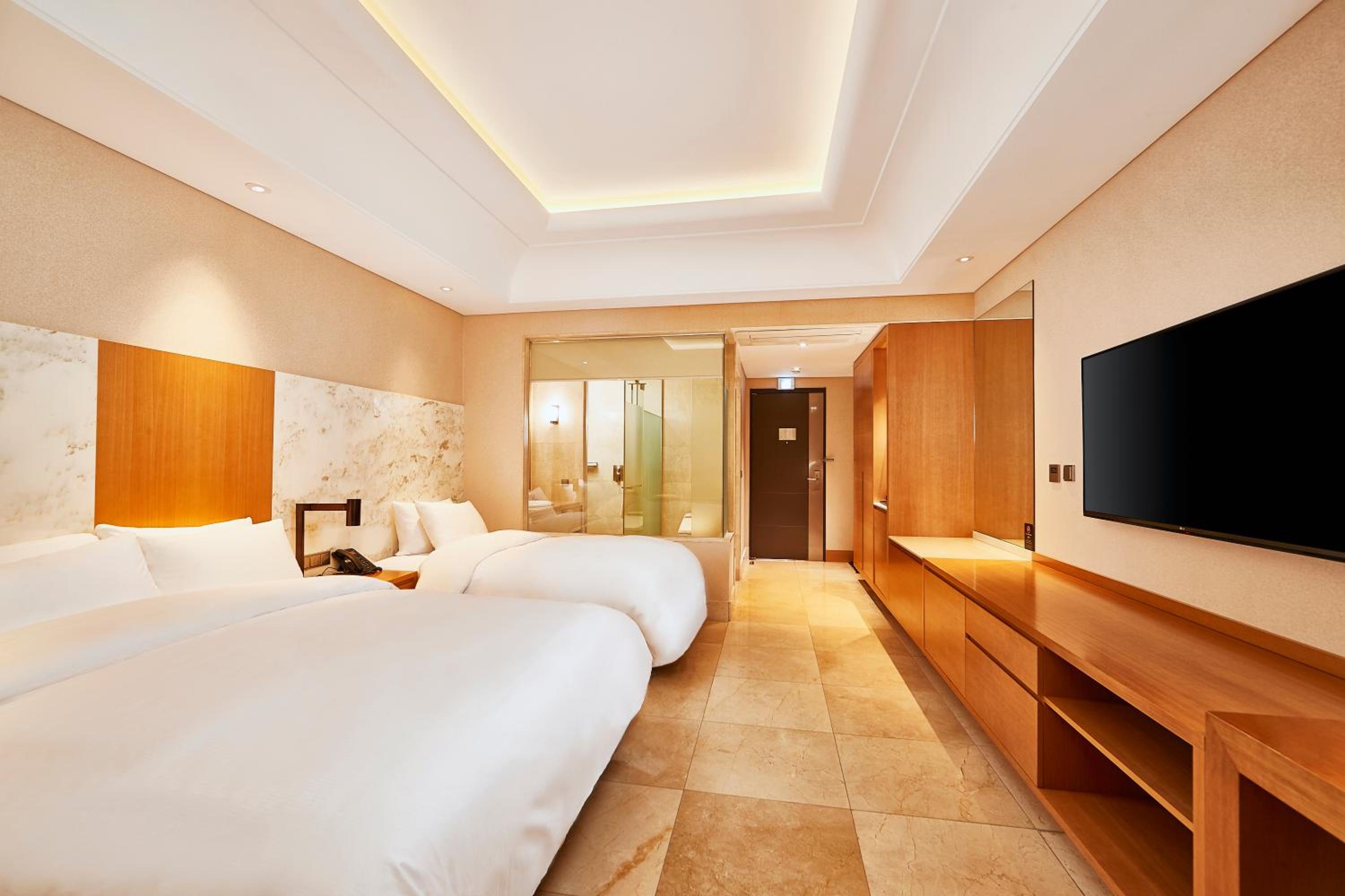 Premier Twin Room photo 1