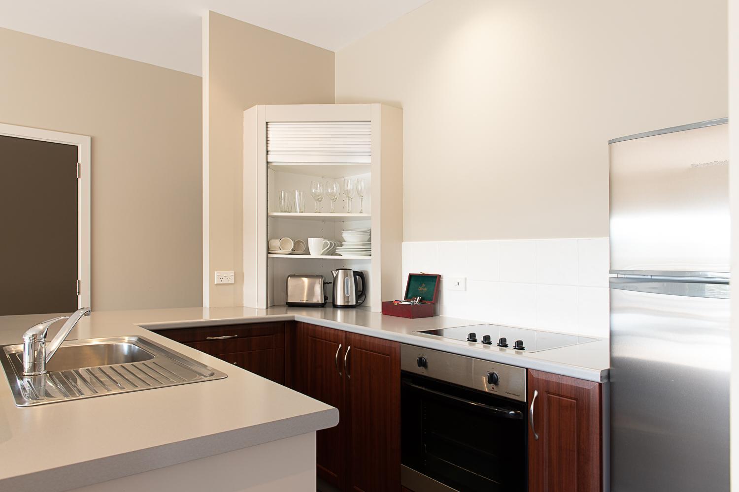 Standard One-Bedroom Apartment - Photo 4
