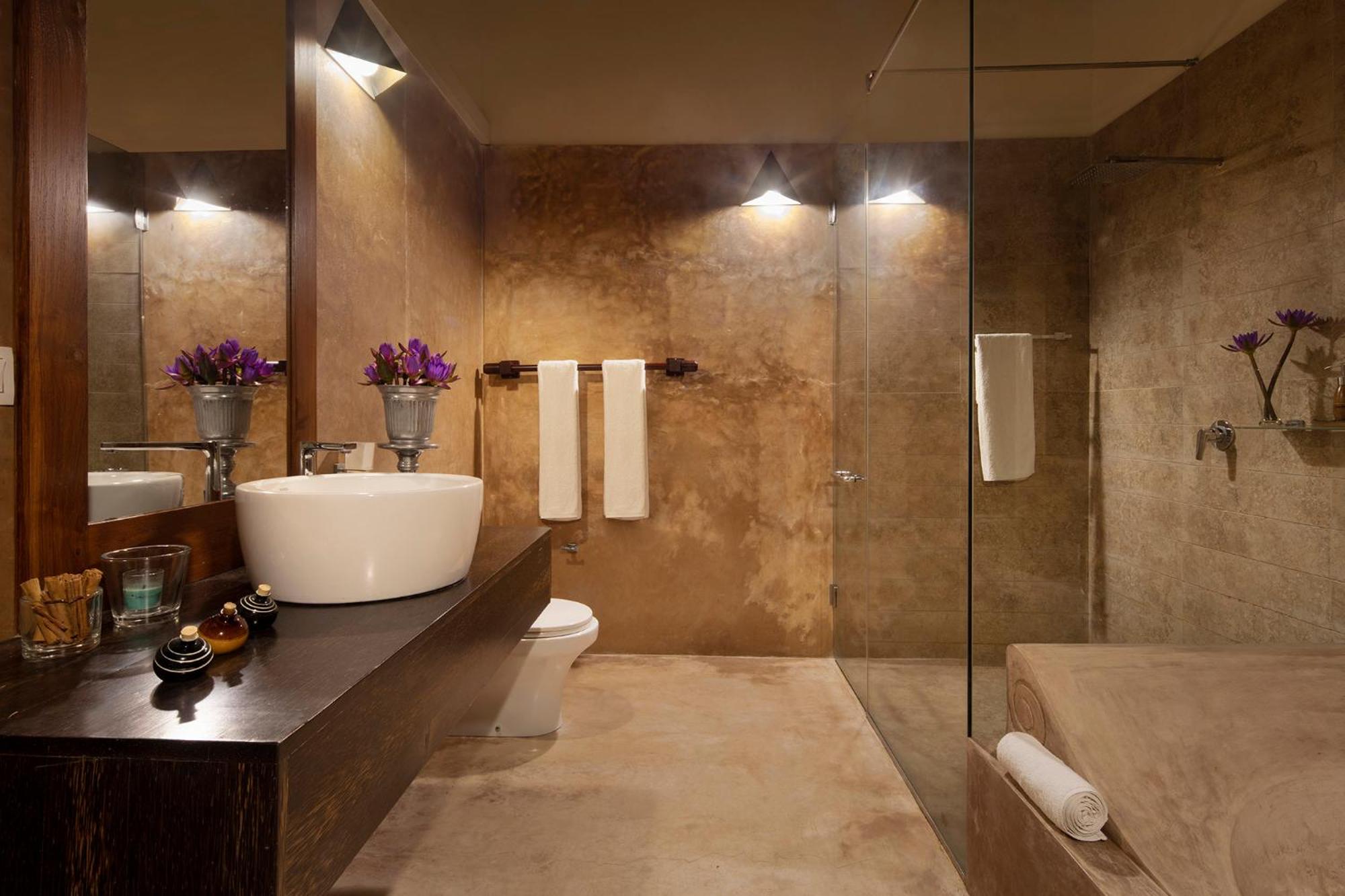 Super Deluxe Room with Bathtub photo 3