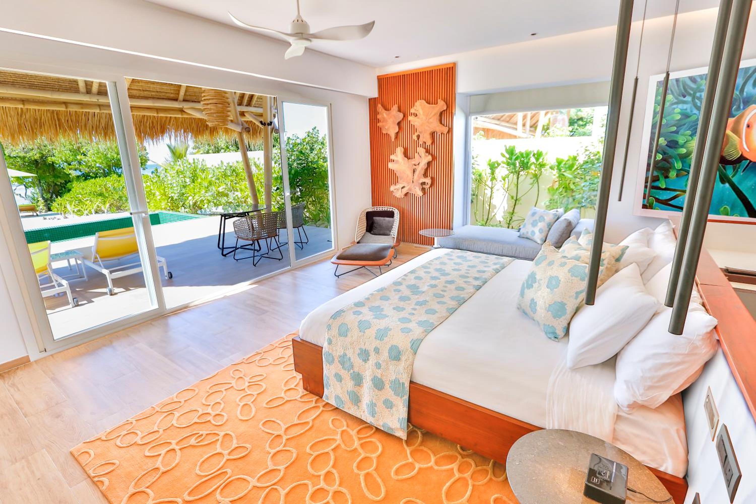 Marina Garden Villa with Pool - Photo 3