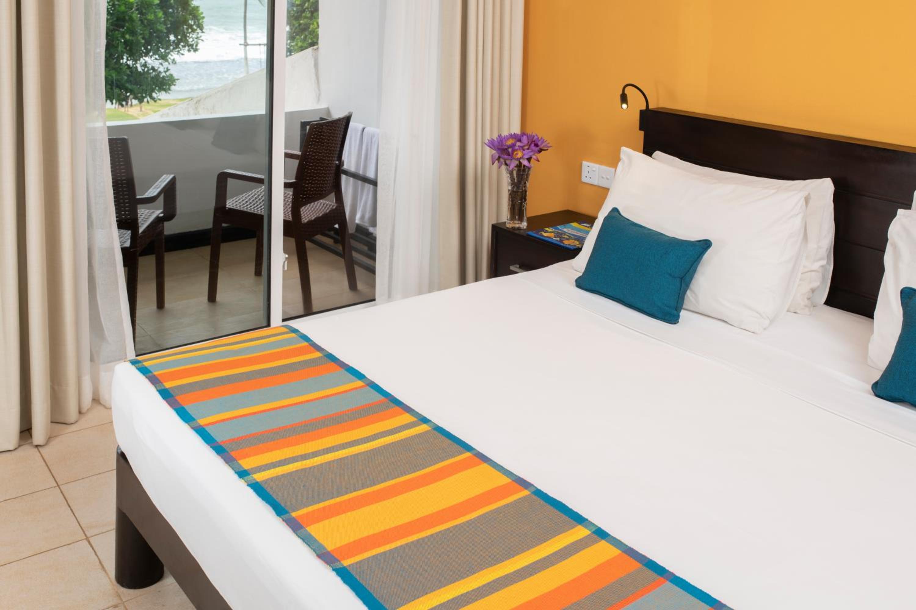 Superior Room with 15% F&B | Early check-in & Late check-out (upon availability) - Photo 3