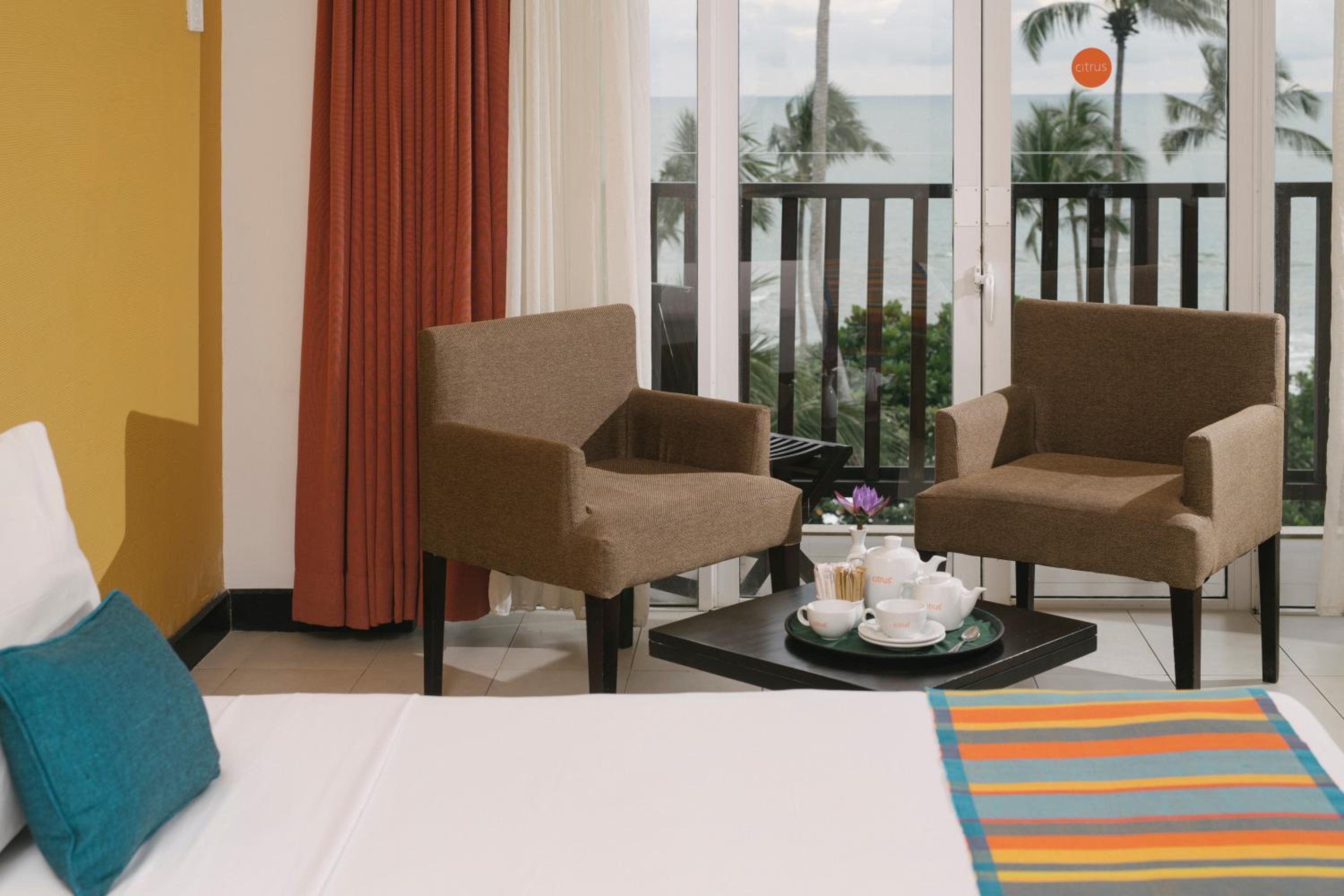 Deluxe Room with 15% F&B | Early check-in & Late check-out (upon availability) - Photo 2