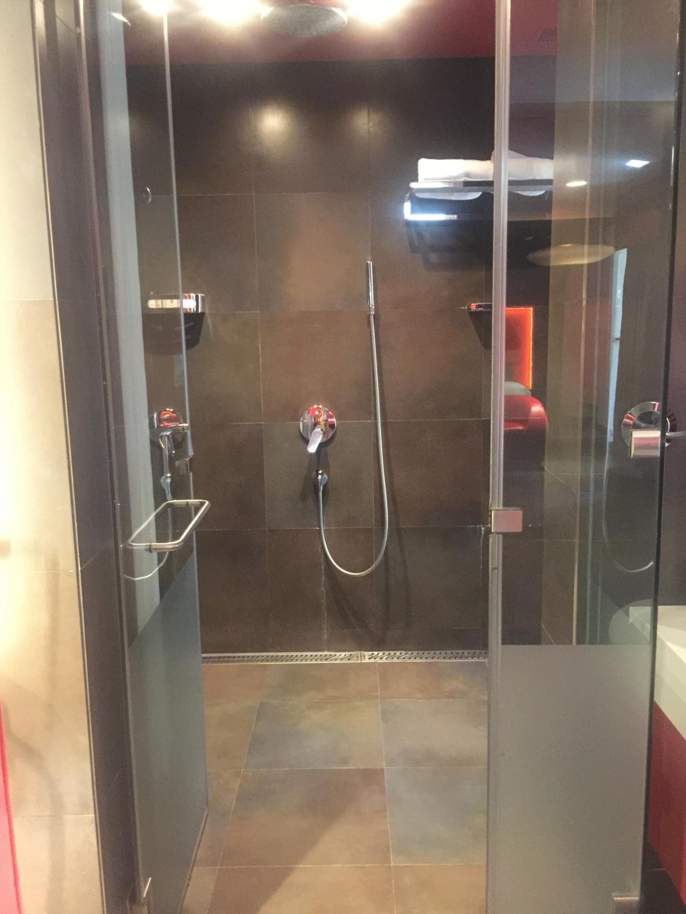 King Room with Jacuzzi photo 3