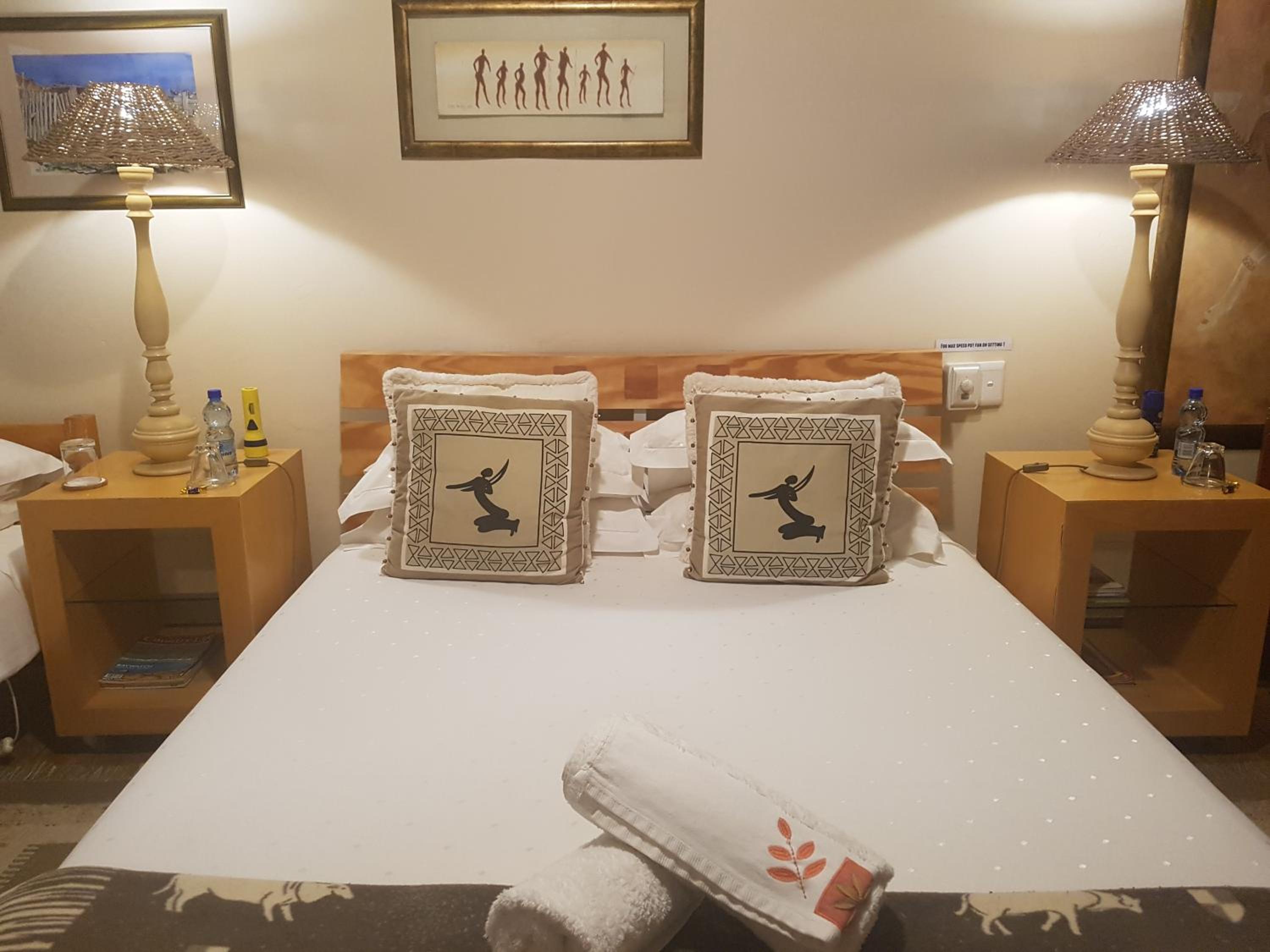 Large Double Room photo 1