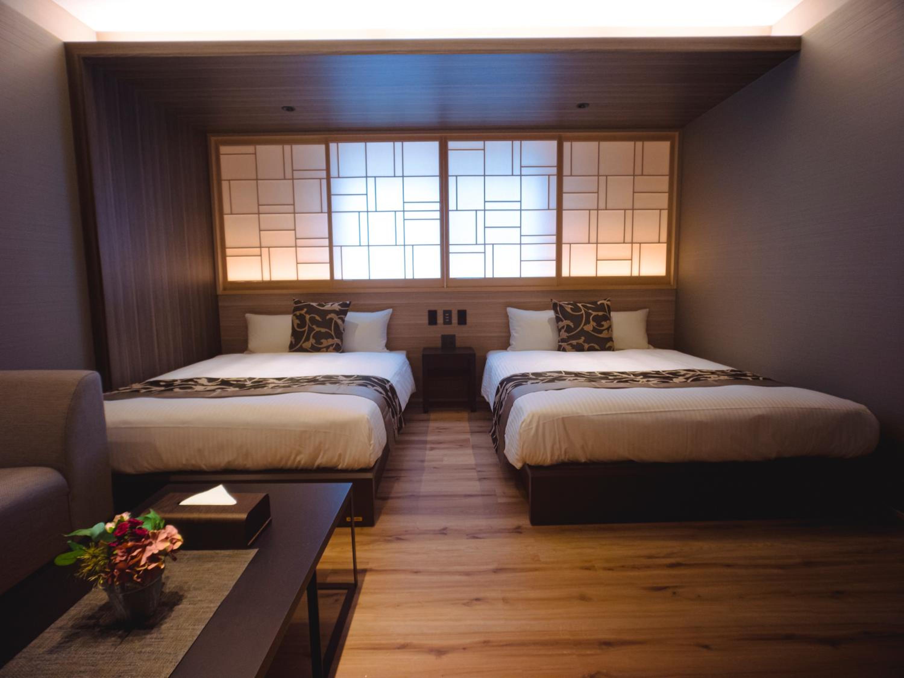 Standard Twin Room - Photo 9