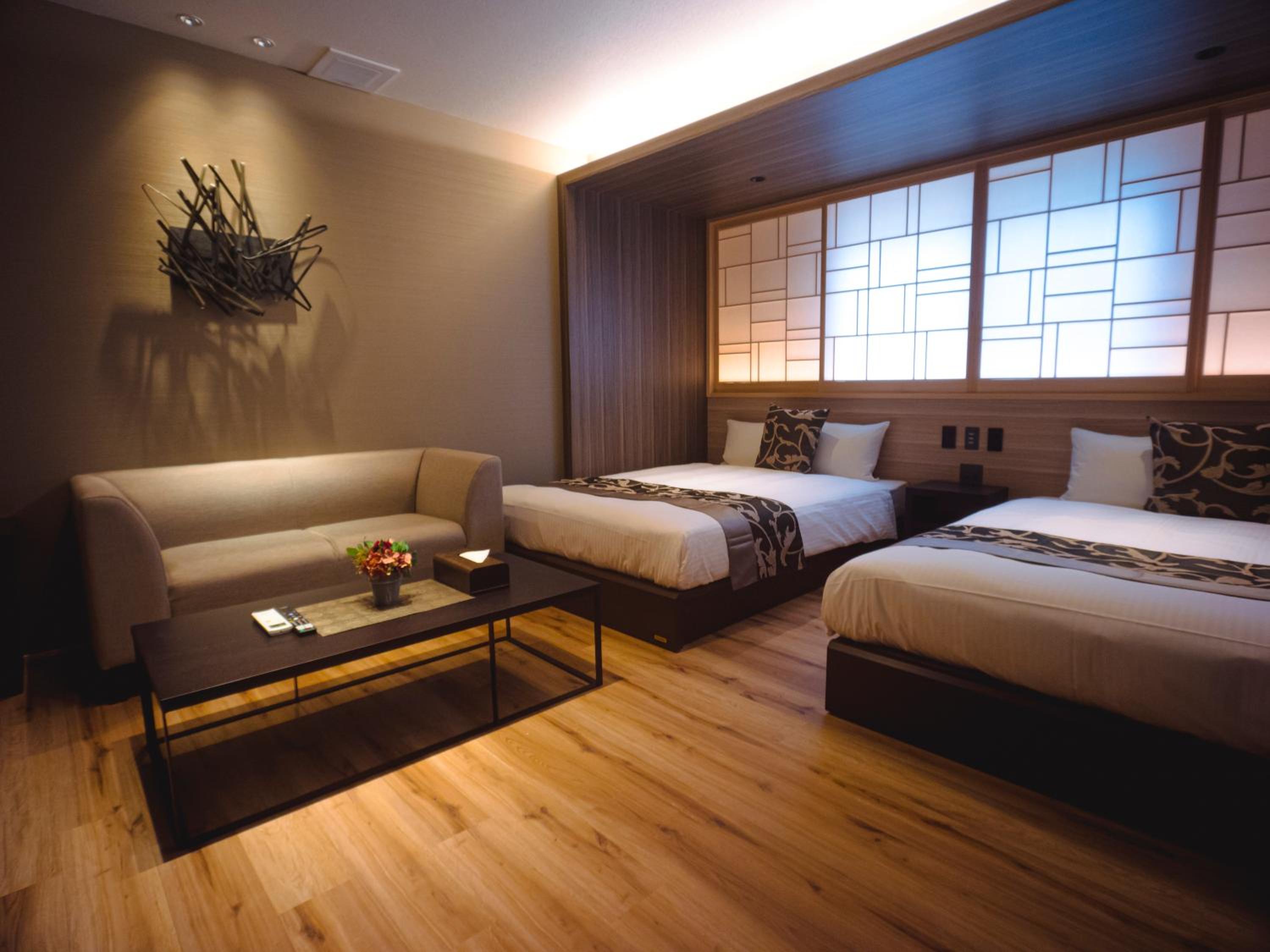 Standard Twin Room - Photo 8