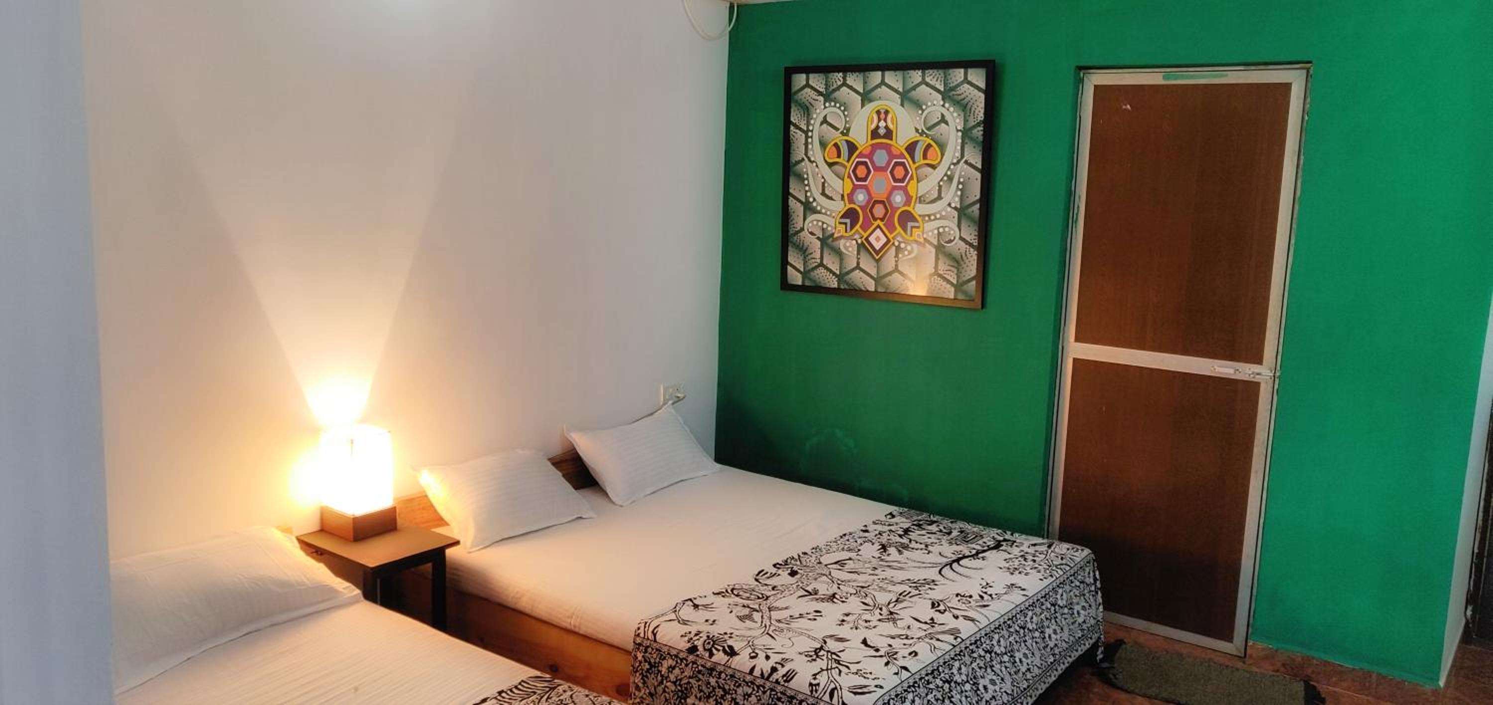 Standard Double or Twin Room with Balcony - Photo 1