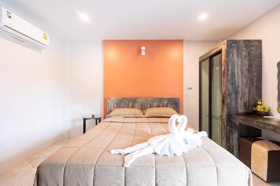 Standard Queen Room - Photo 1