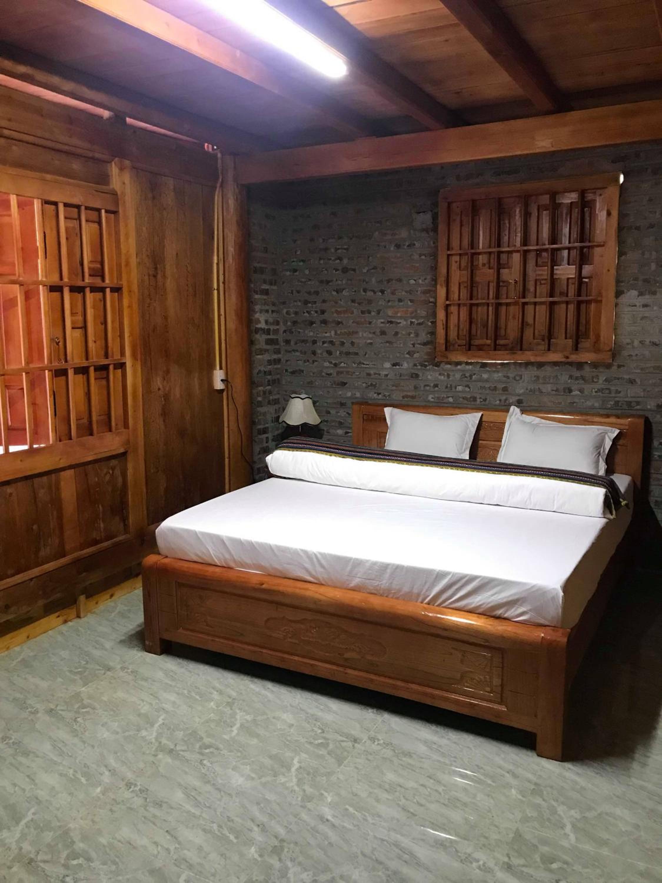 Standard King Room photo 2