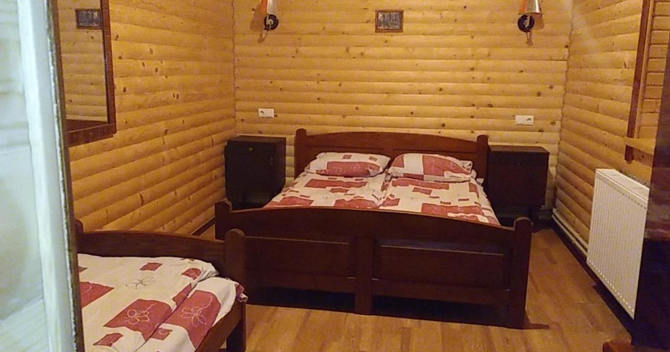 Basic Triple Room photo 3