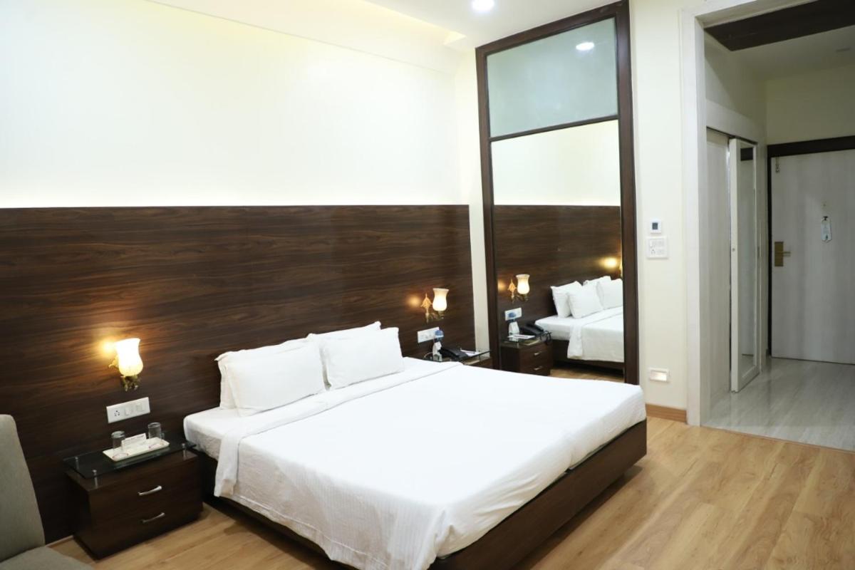 Standard Double Room photo 3