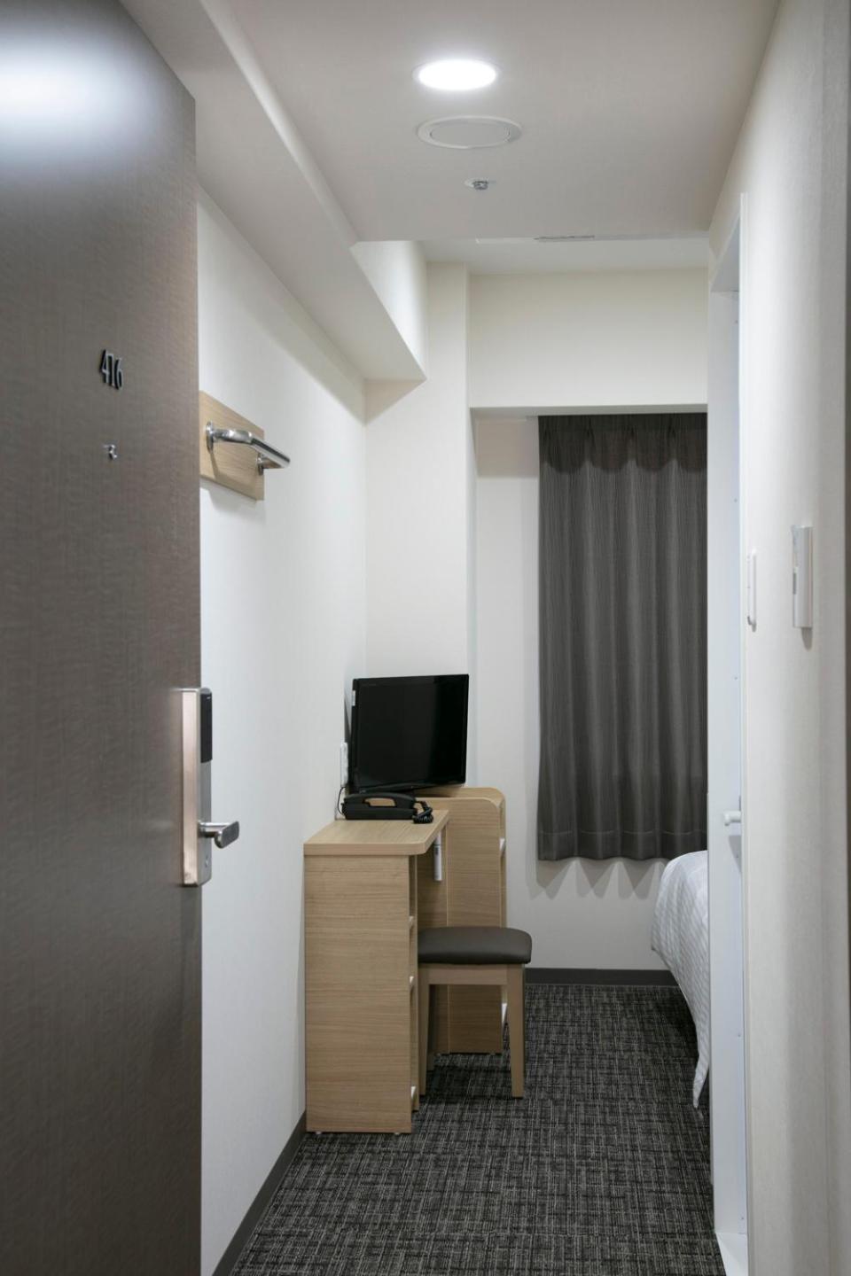 Single Room - Non-Smoking - Photo 1
