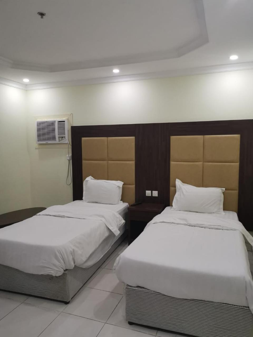 Economy Twin Room