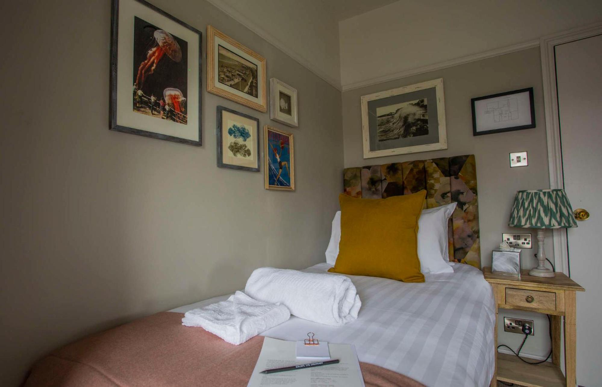 Standard Single Room photo 3