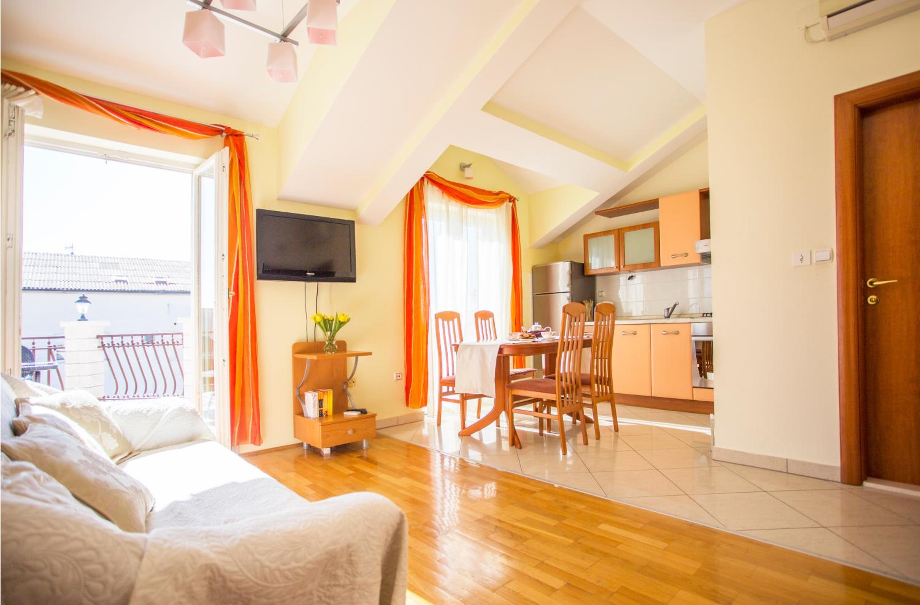 Apartment with Sea View