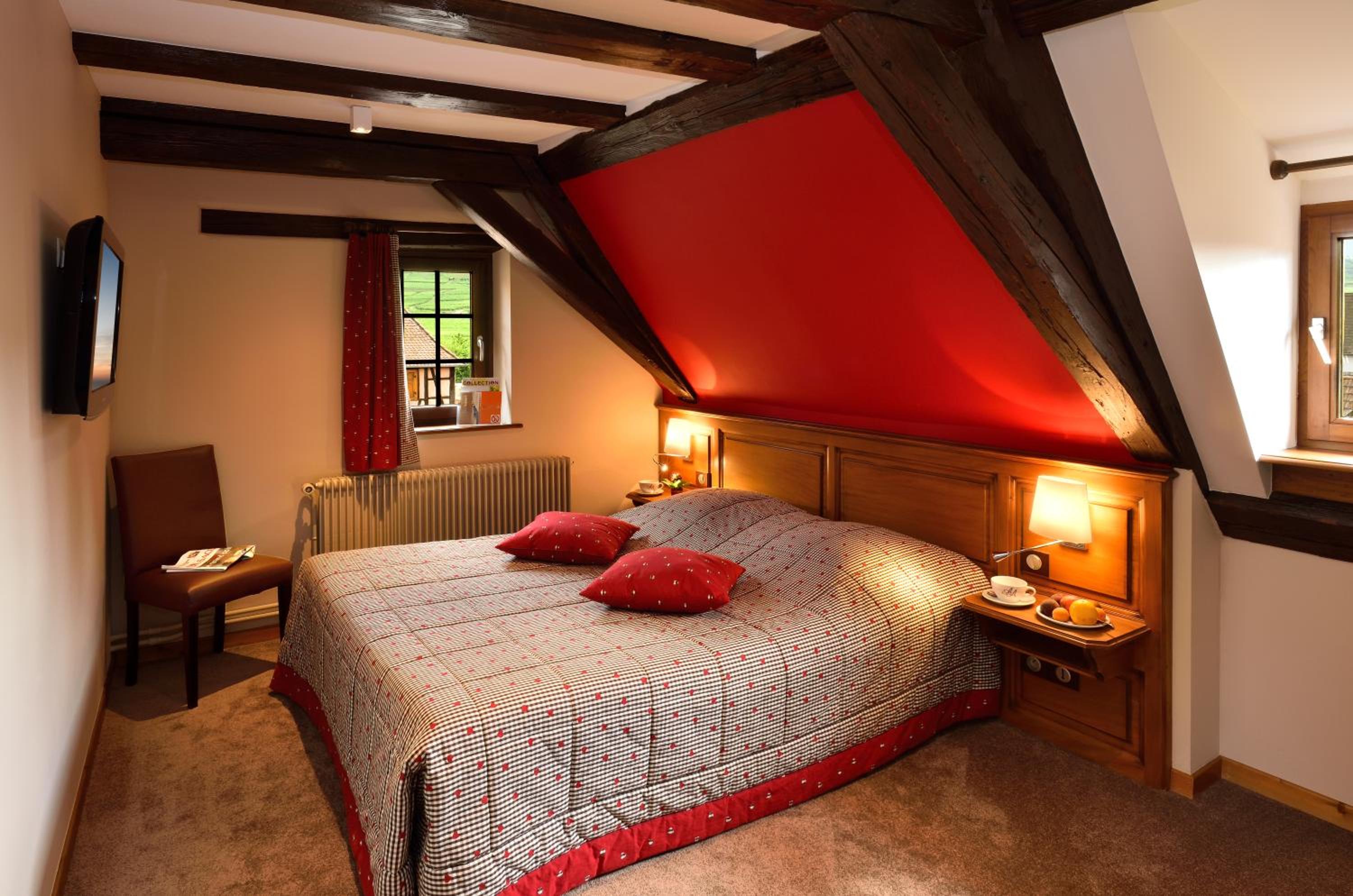 Deluxe Double Room - Photo 7