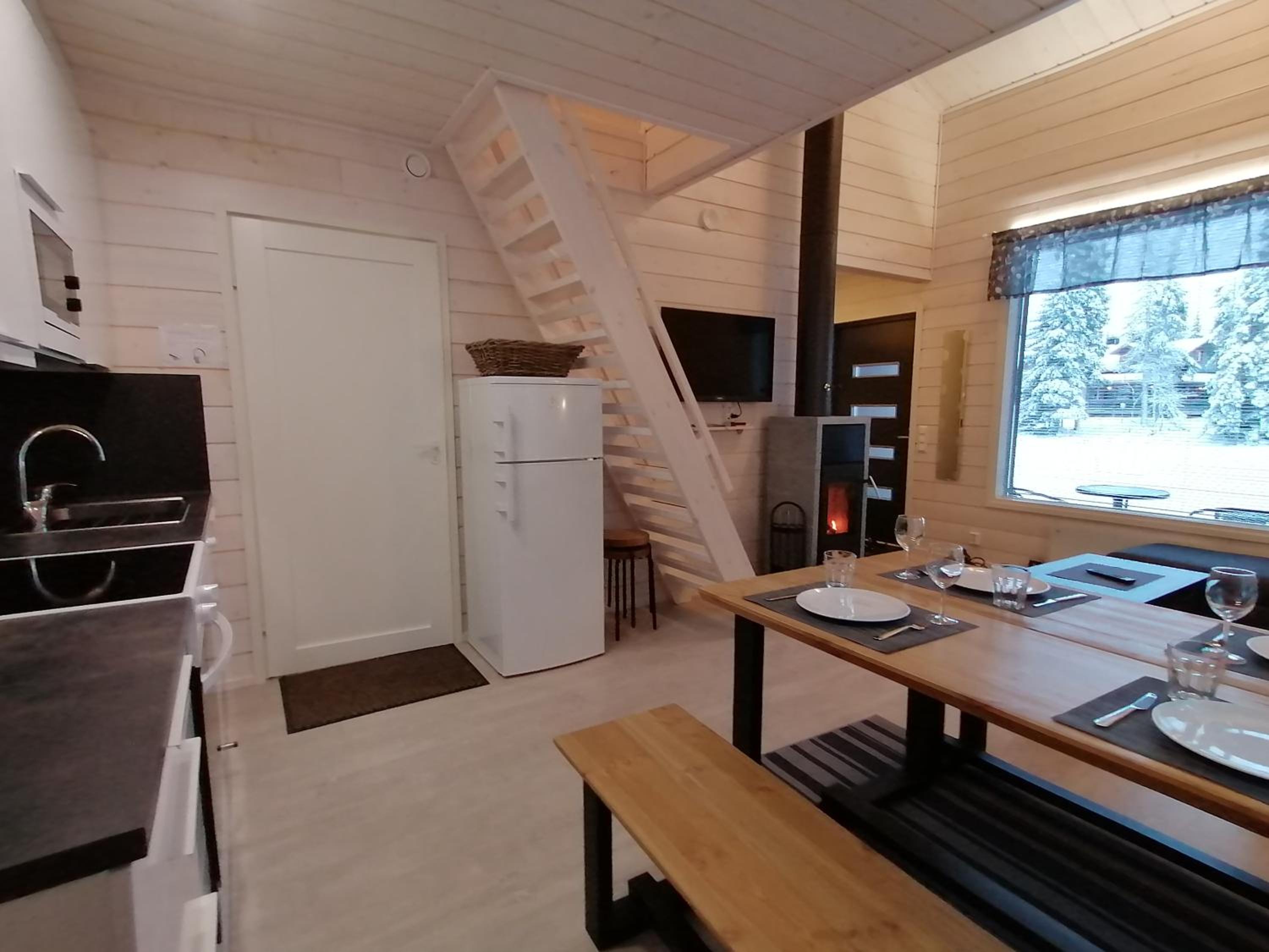 Apartment - Split Level - Photo 22